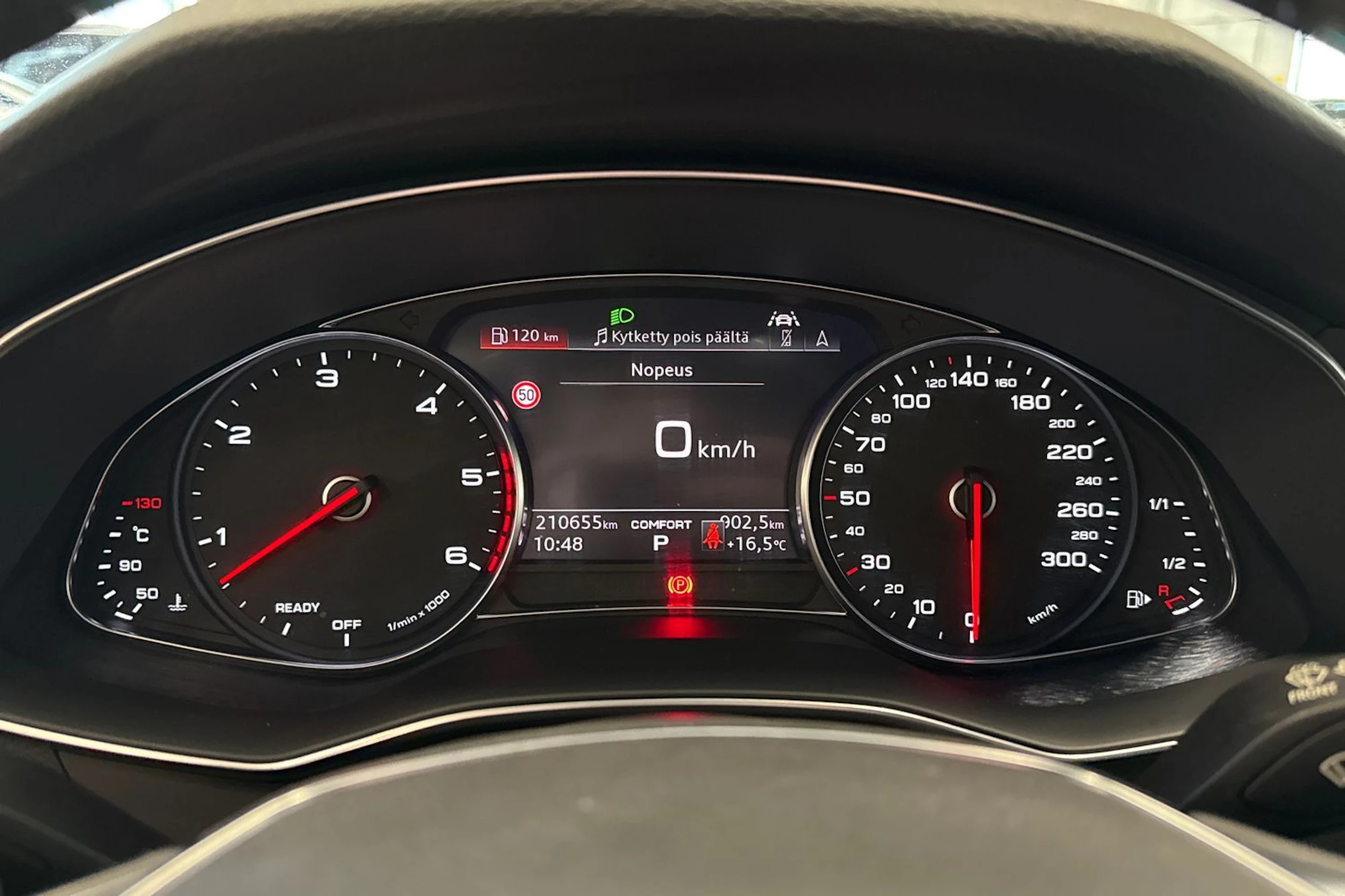musta Audi A6 2019 kuva 16.