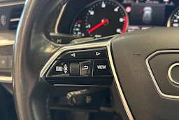 musta Audi A6 2019 kuva 18.