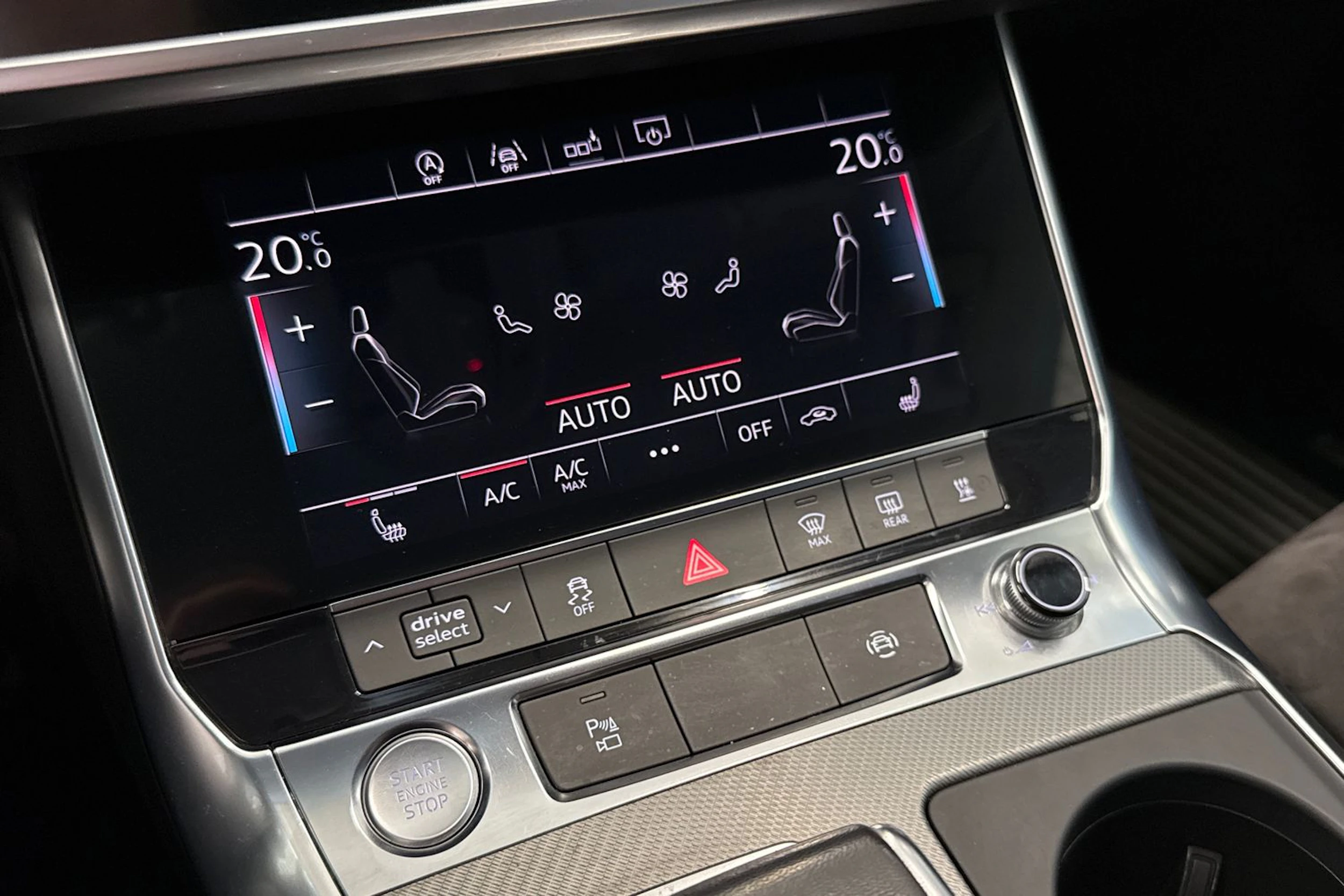musta Audi A6 2019 kuva 25.