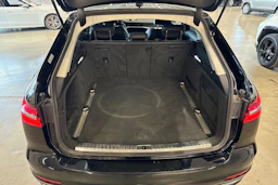 musta Audi A6 2019 kuva 27.