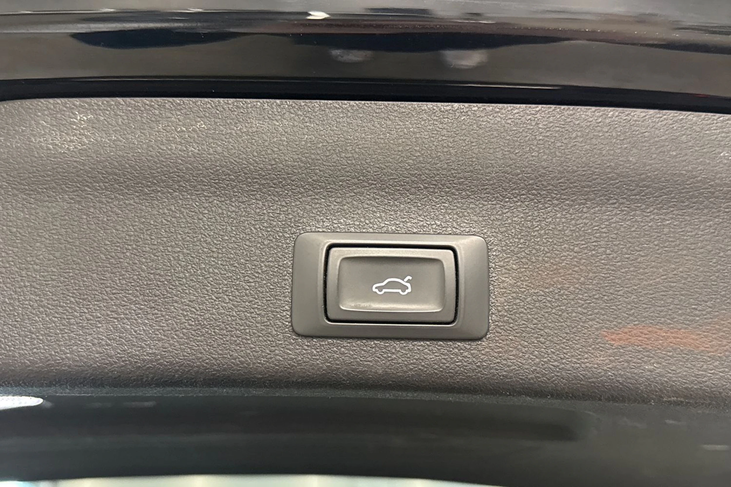 musta Audi A6 2019 kuva 28.