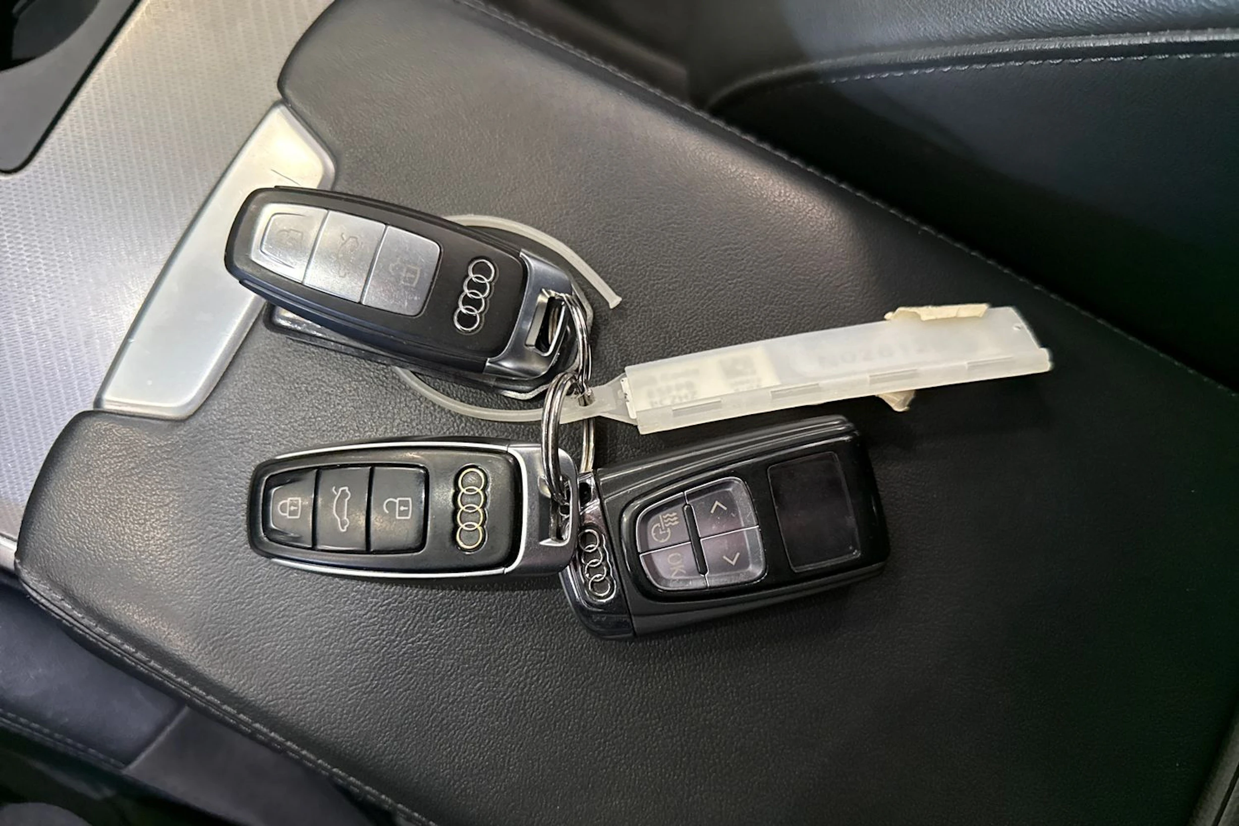 musta Audi A6 2019 kuva 33.
