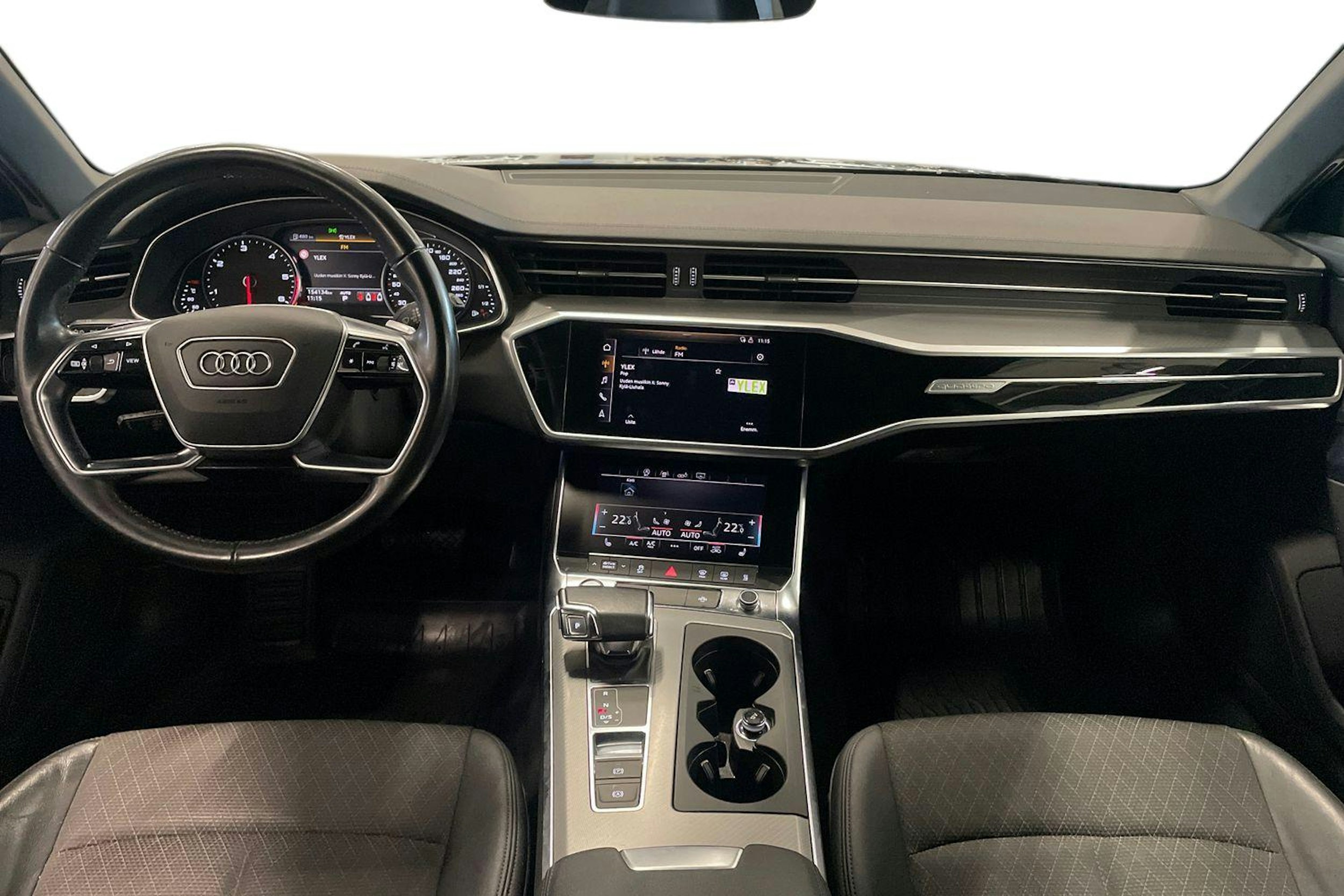 harmaa Audi A6 2018 kuva 9.