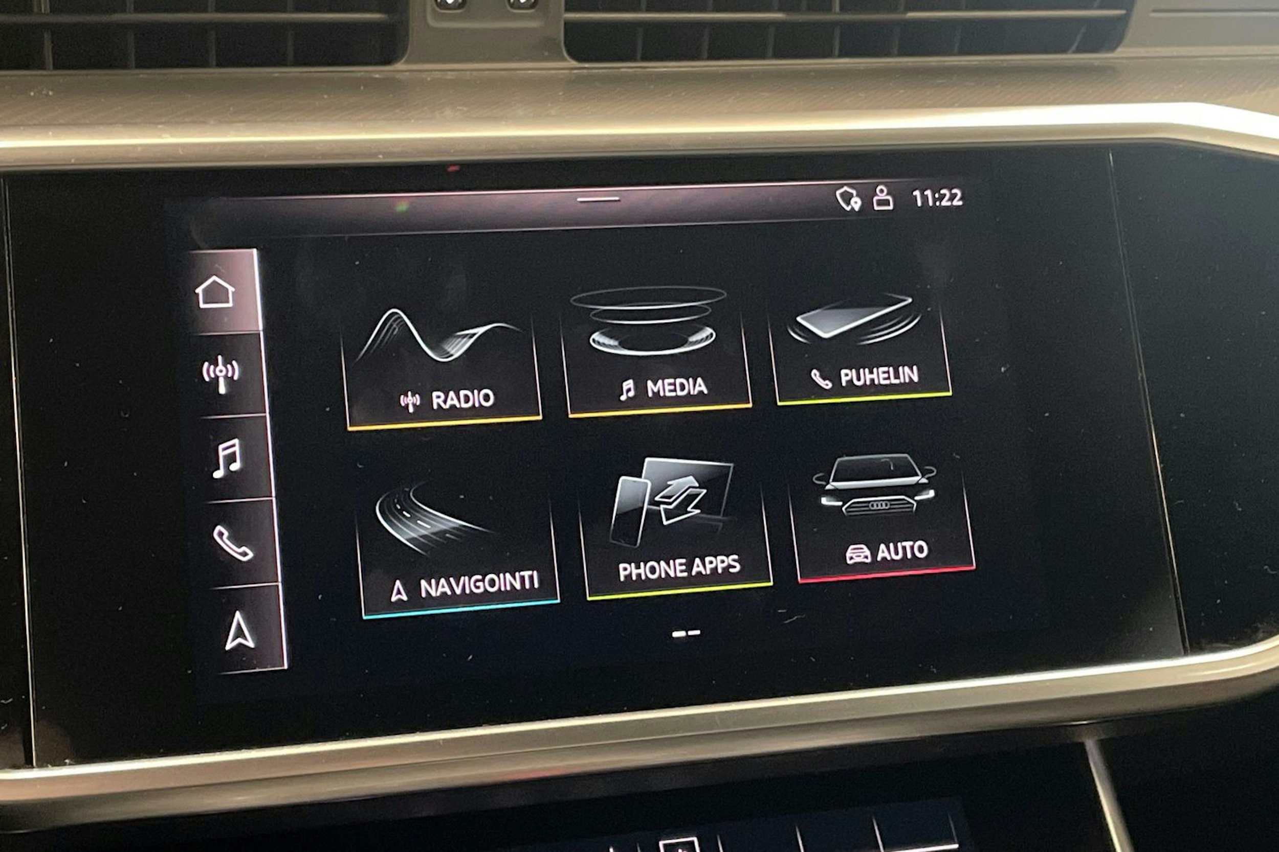 harmaa Audi A6 2018 kuva 23.