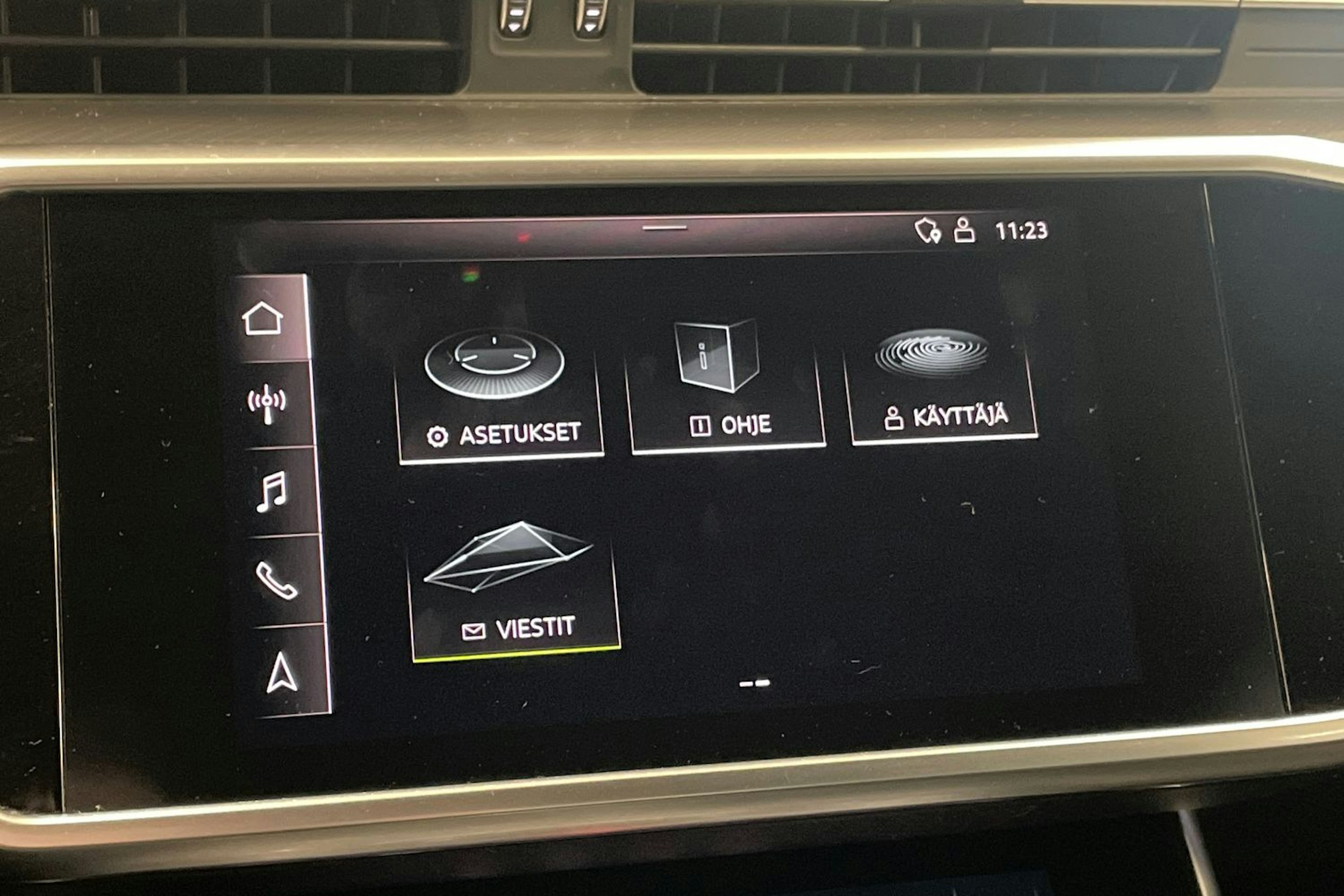 harmaa Audi A6 2018 kuva 24.