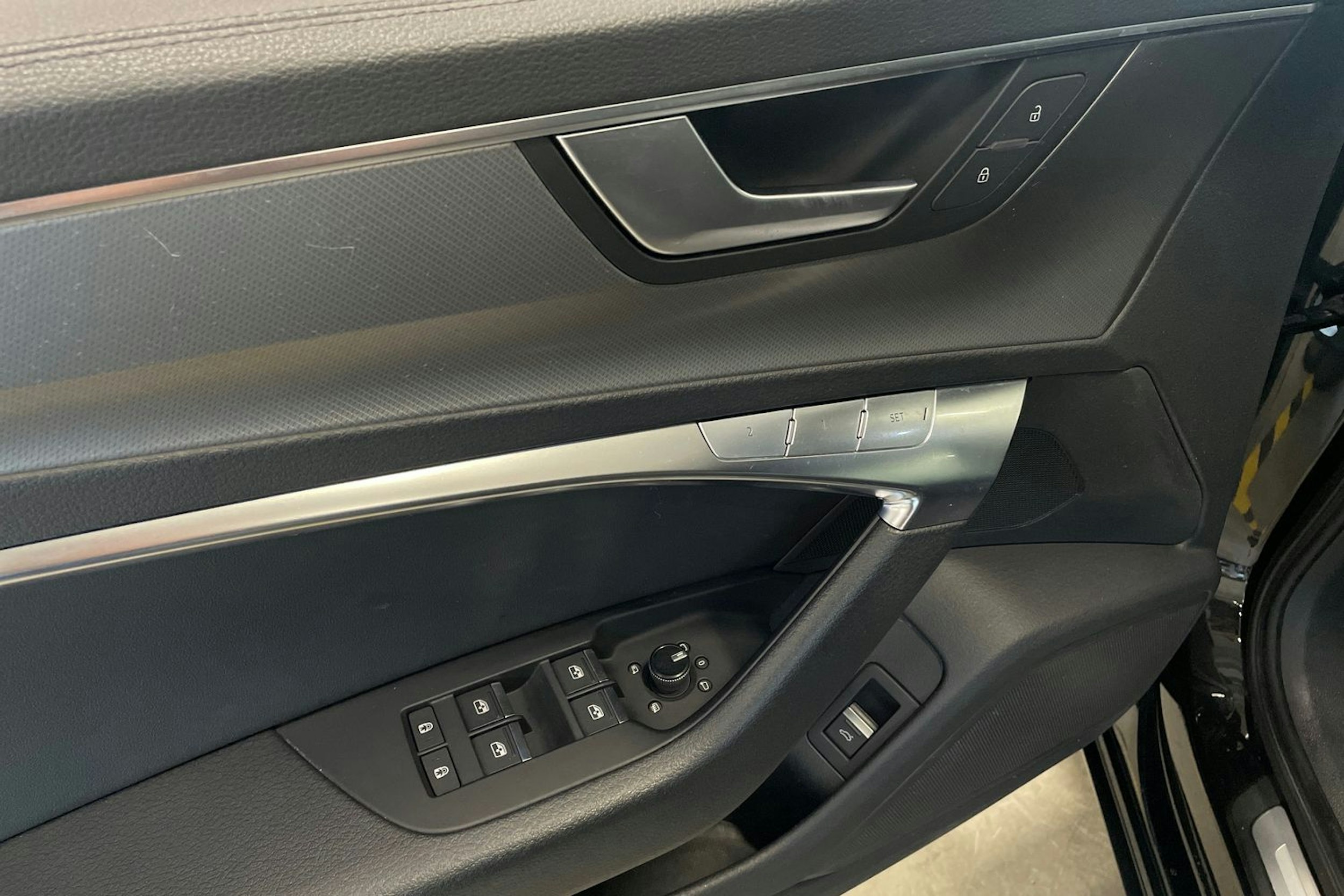 harmaa Audi A6 2018 kuva 38.