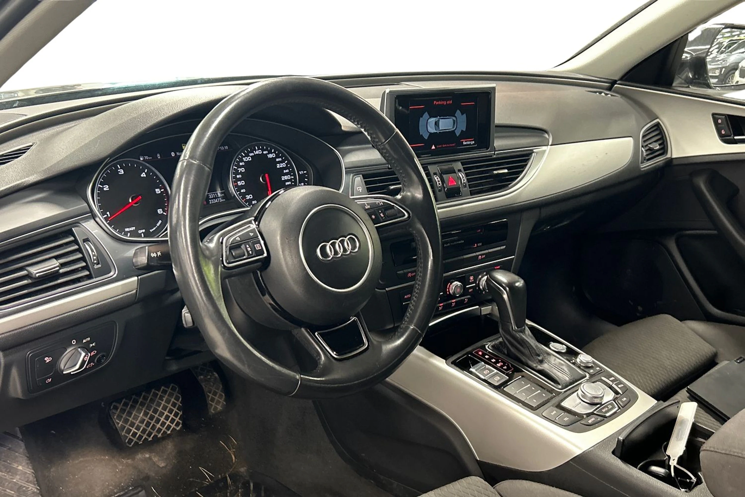 musta Audi A6 2018 kuva 3.
