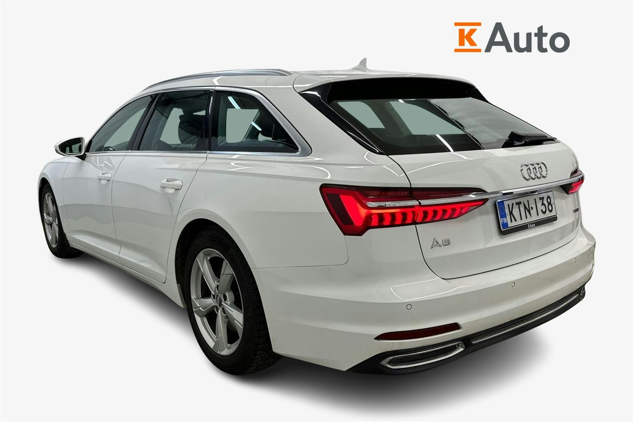 Valkoinen Audi A6 2019 kuva 2.