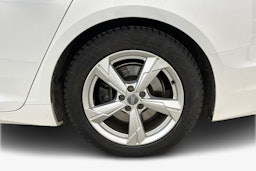 Valkoinen Audi A6 2019 kuva 11.