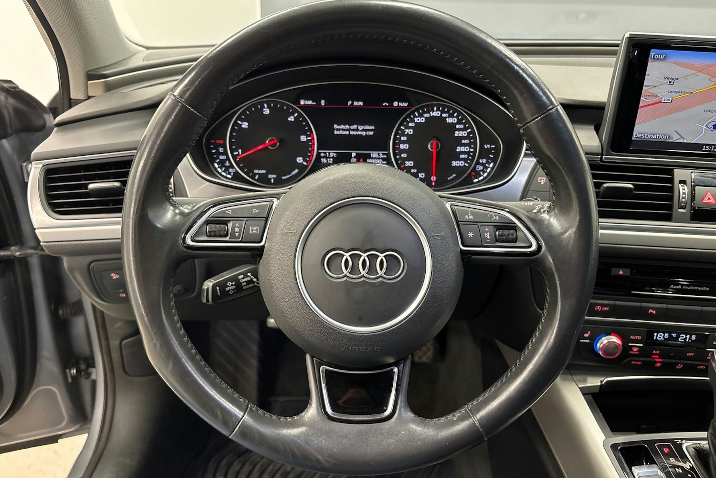 harmaa Audi A6 2018 kuva 18.