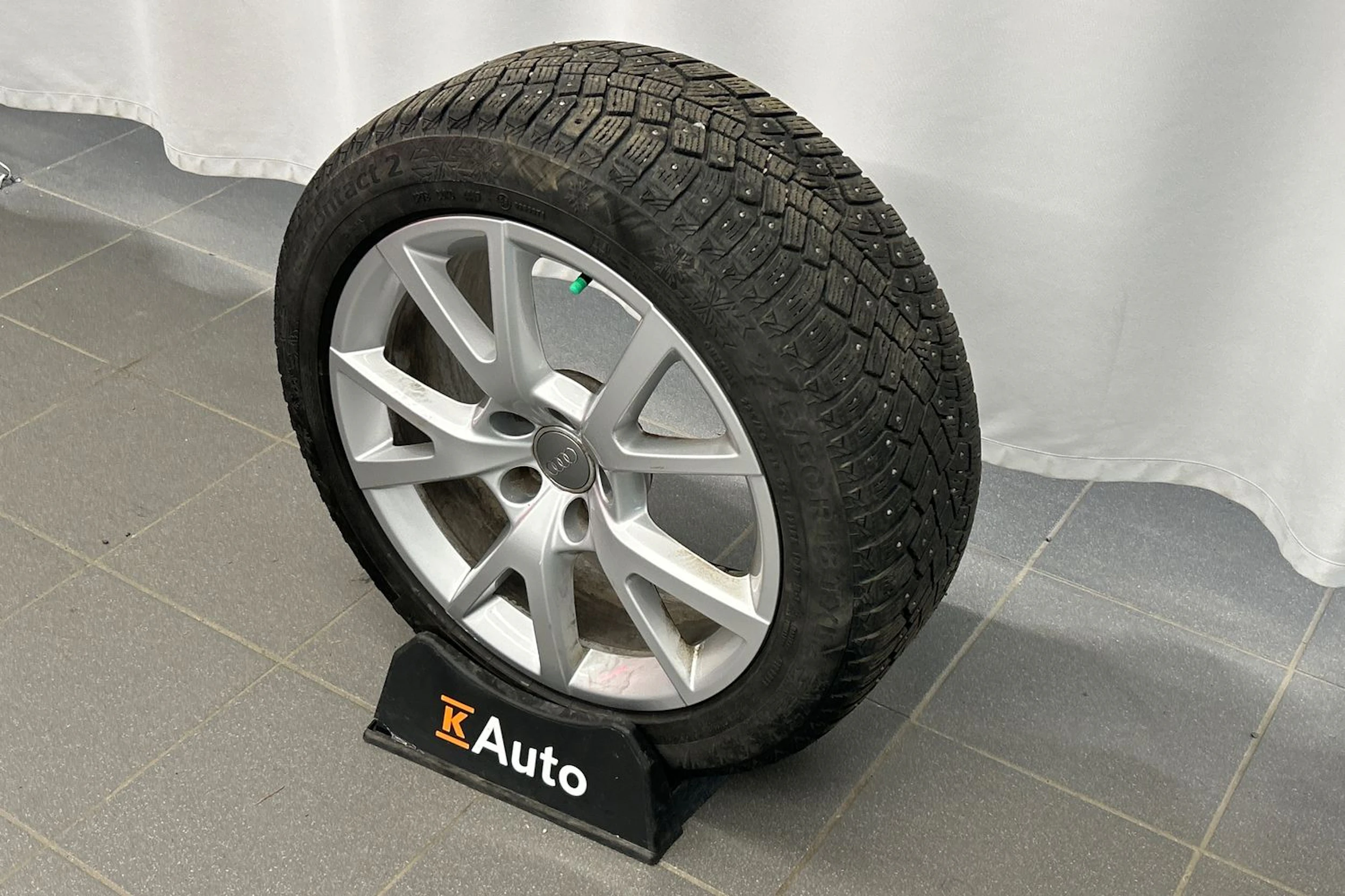 musta Audi A6 2018 kuva 15.