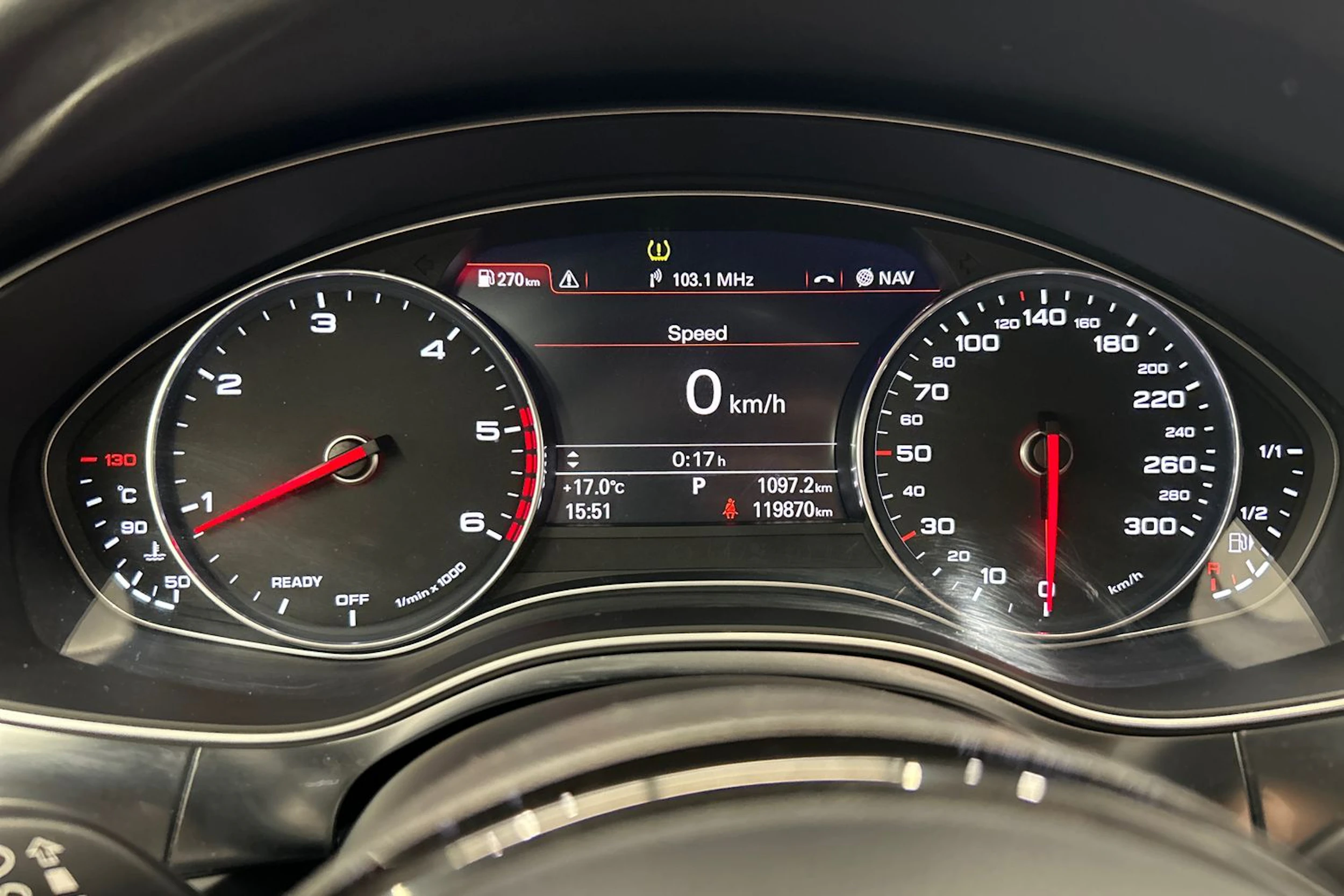 musta Audi A6 2018 kuva 21.