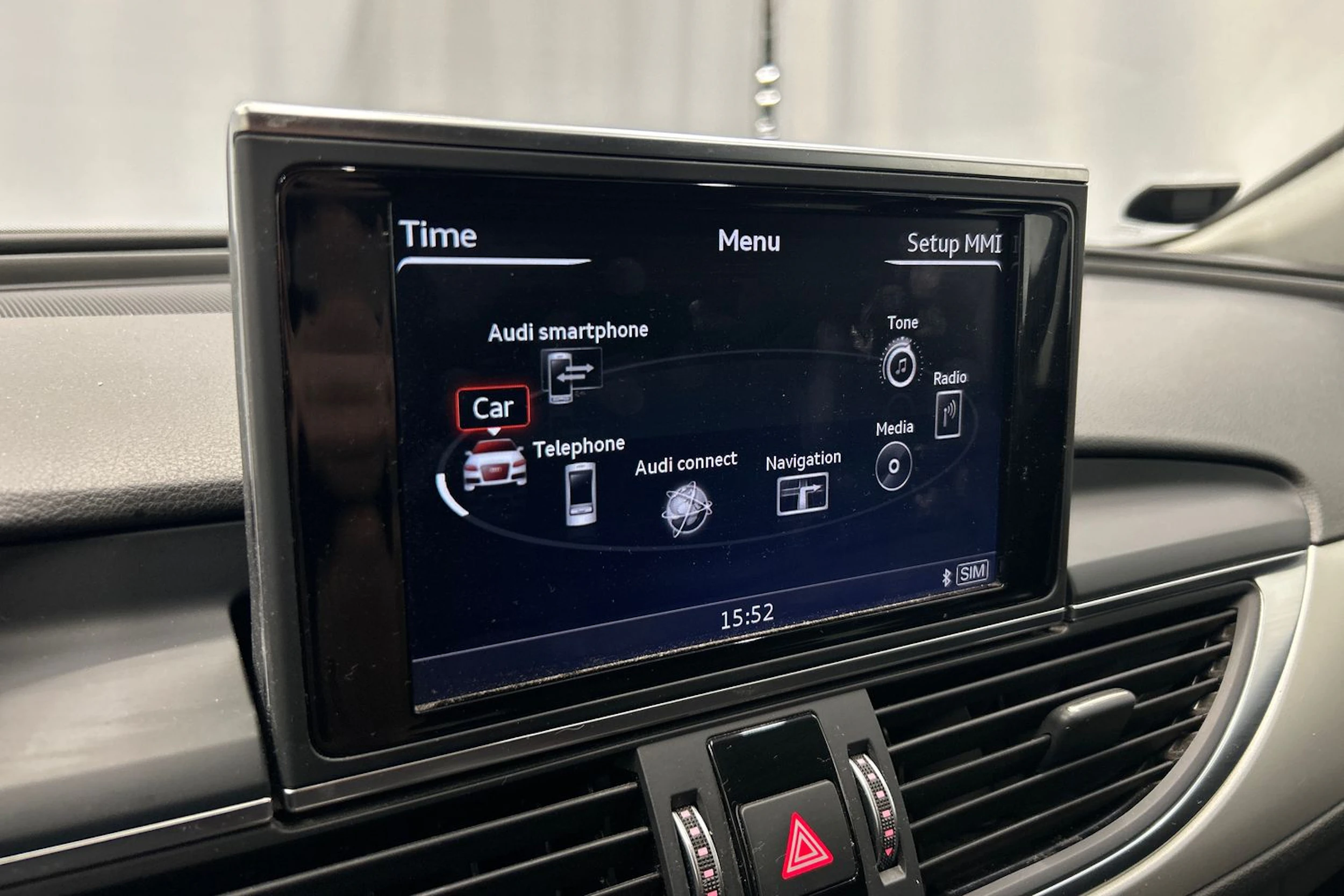musta Audi A6 2018 kuva 26.