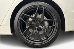valkoinen Audi A6 2019 kuva 9.