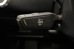 valkoinen Audi A6 2019 kuva 16.