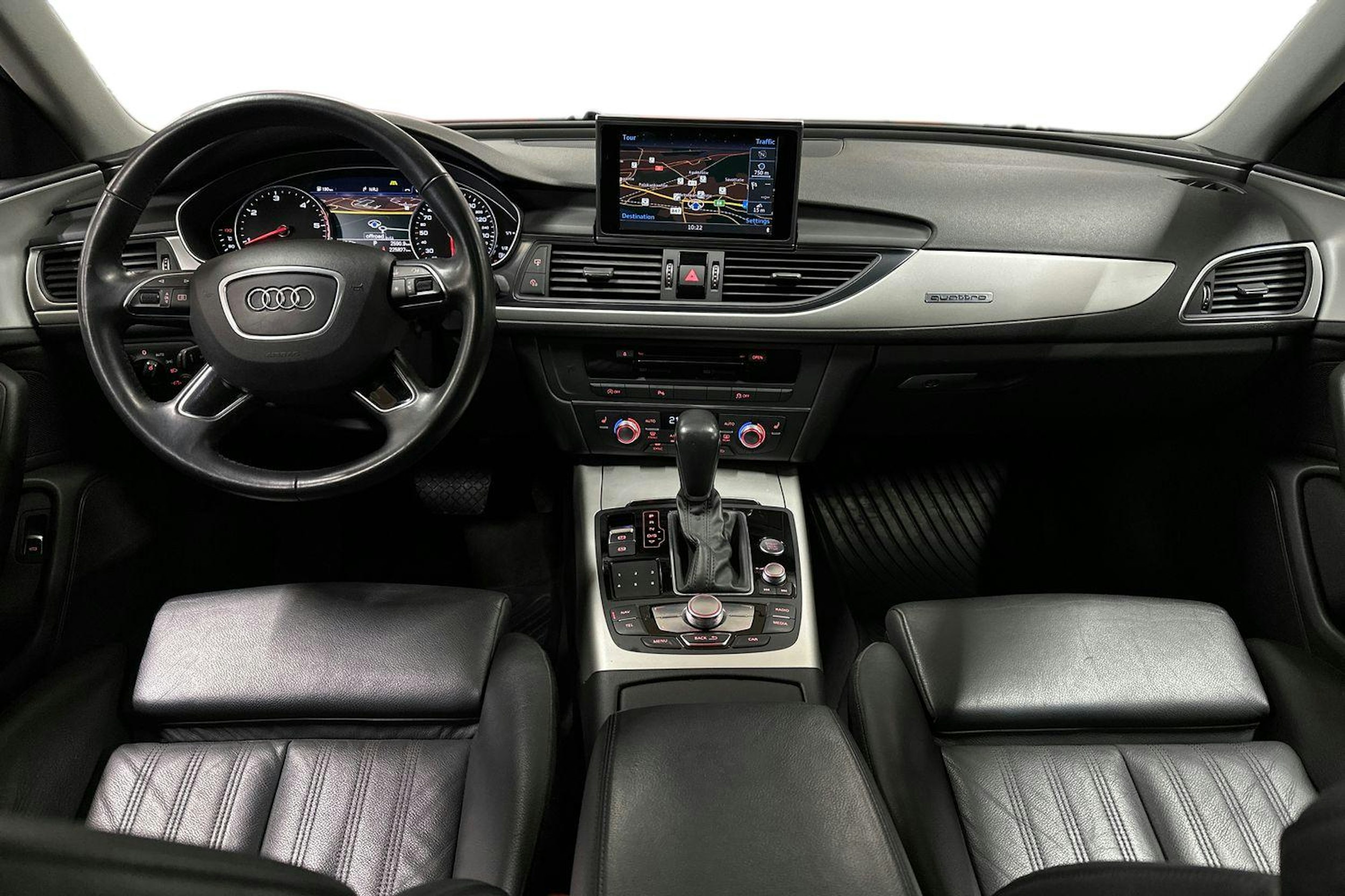 harmaa Audi A6 2018 kuva 9.