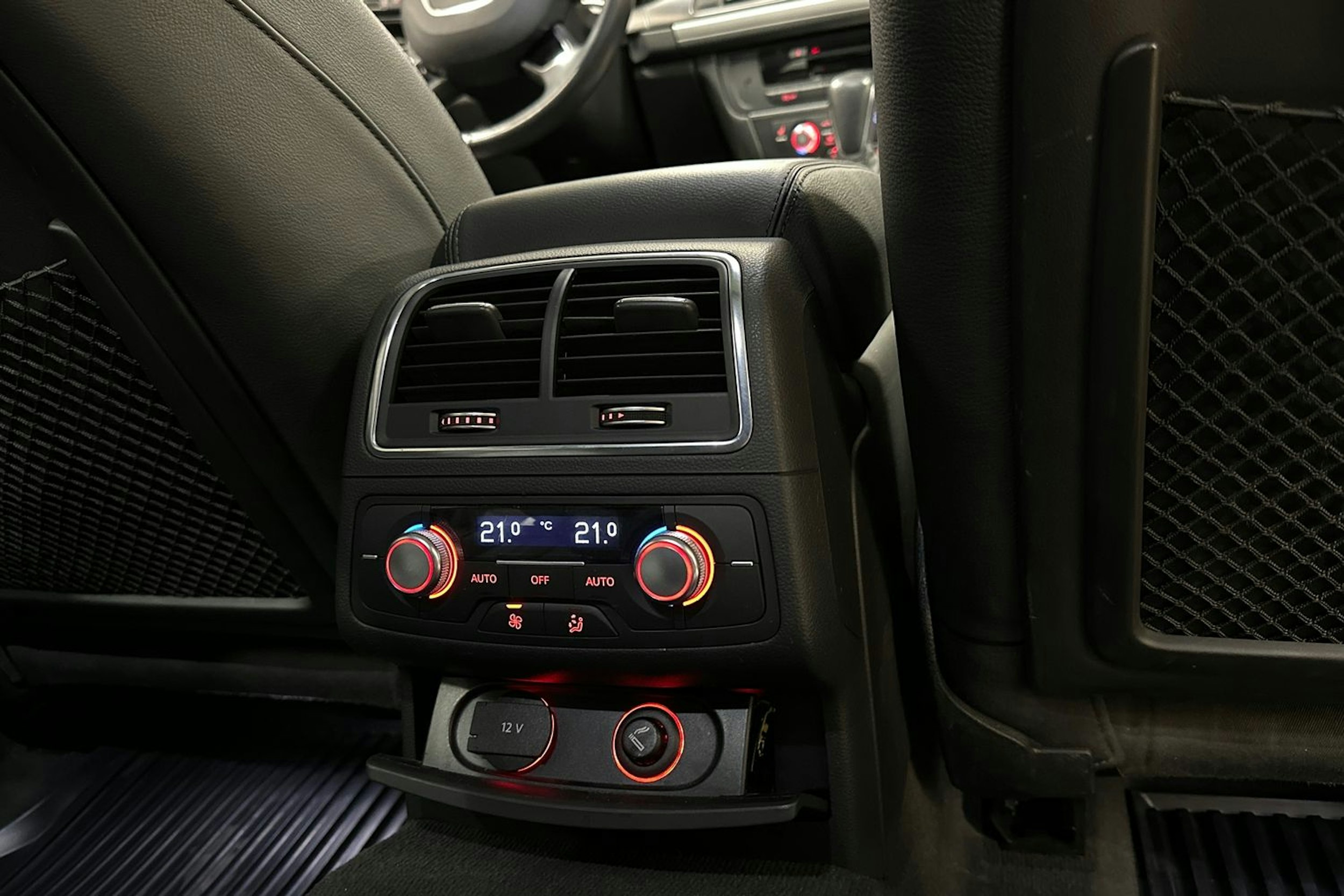 harmaa Audi A6 2018 kuva 15.