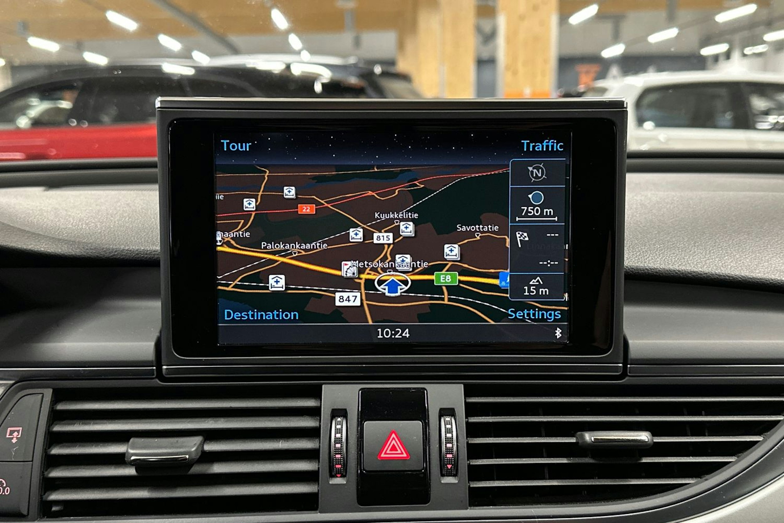 harmaa Audi A6 2018 kuva 17.