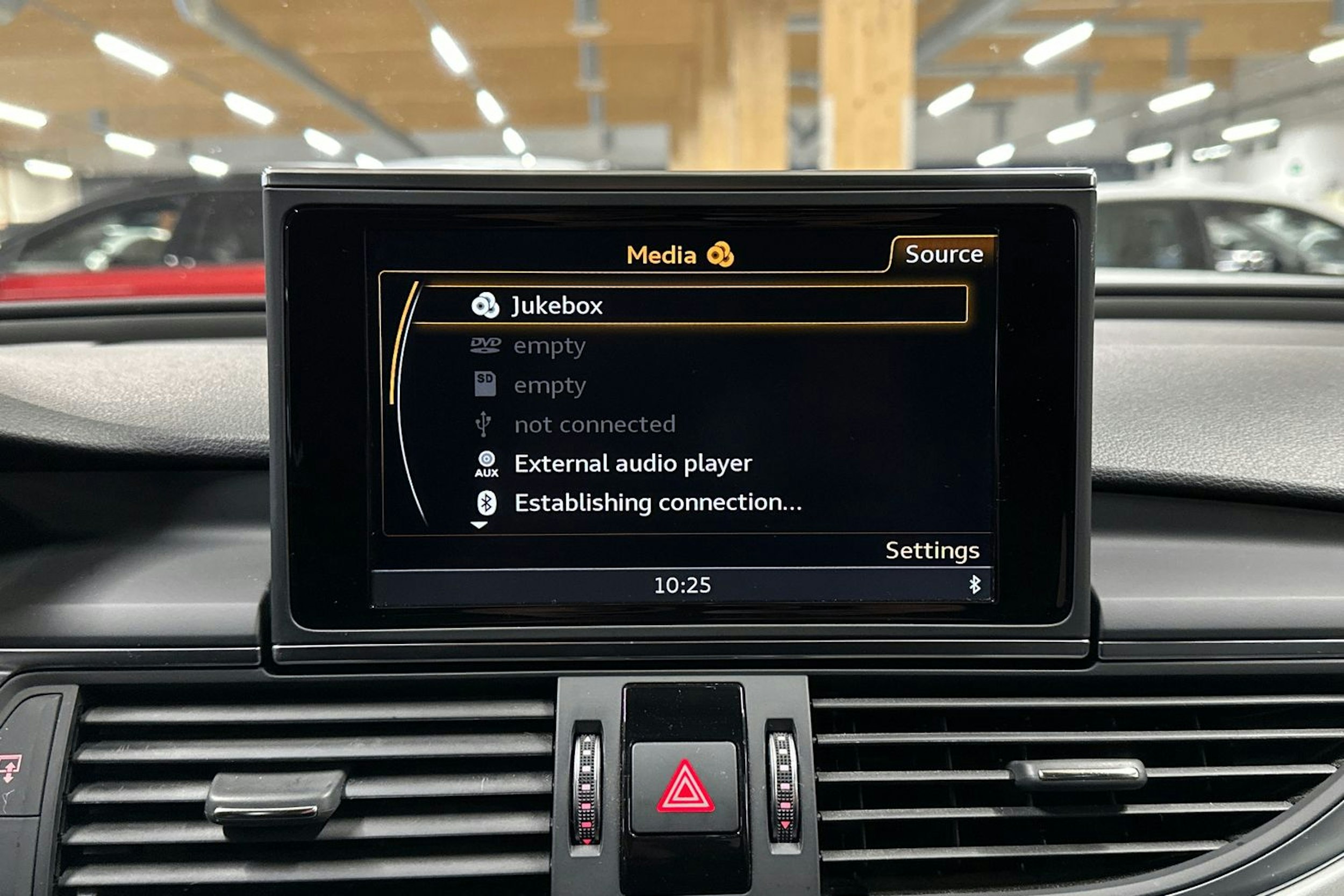 harmaa Audi A6 2018 kuva 19.