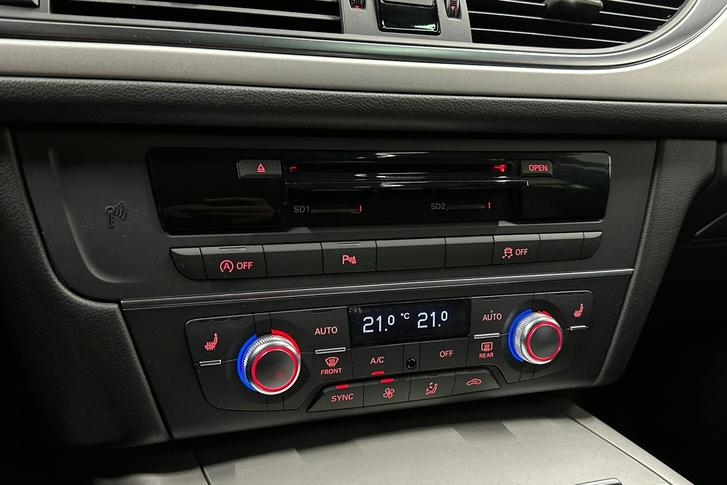 harmaa Audi A6 2018 kuva 22.