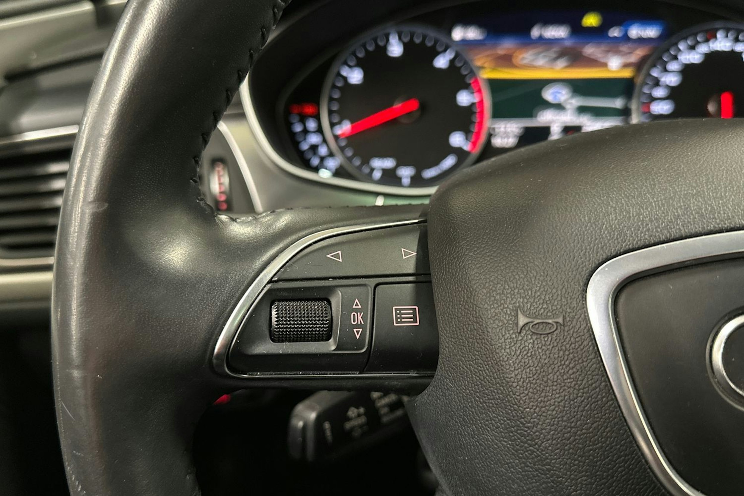 harmaa Audi A6 2018 kuva 28.