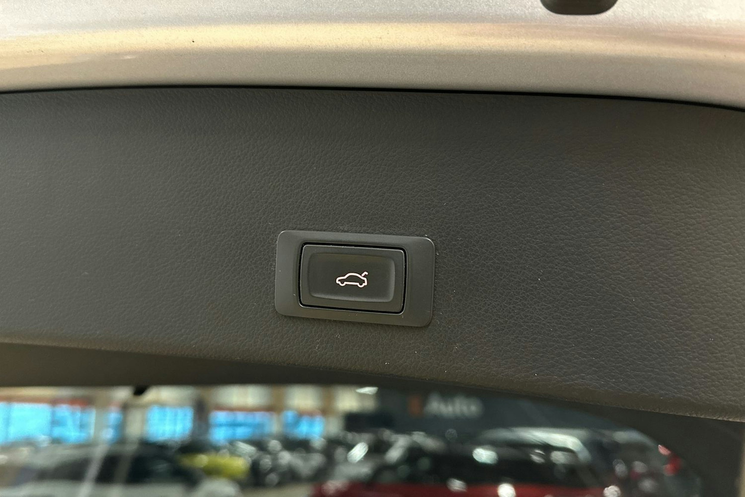 harmaa Audi A6 2018 kuva 33.