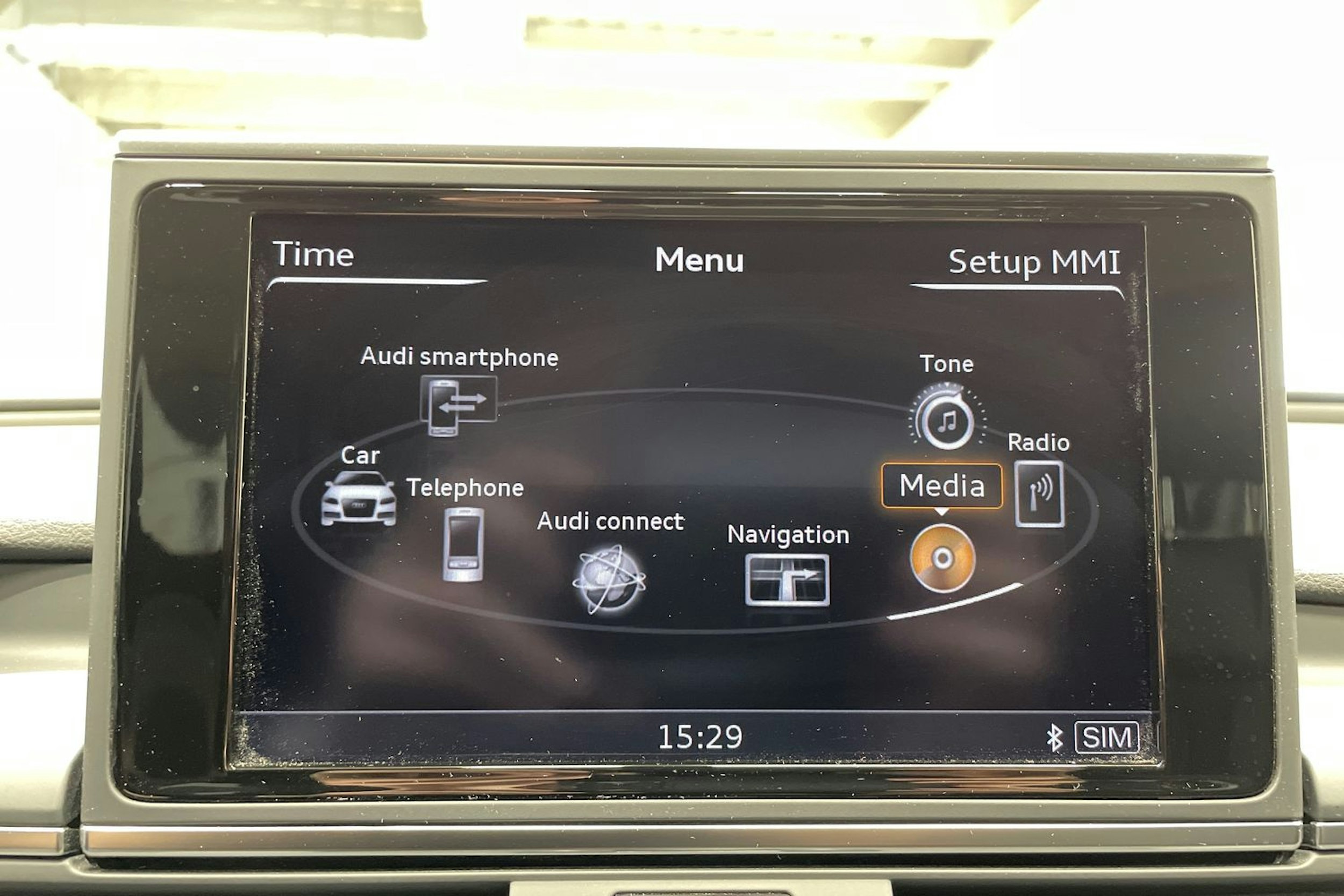 hopea Audi A6 2018 kuva 14.