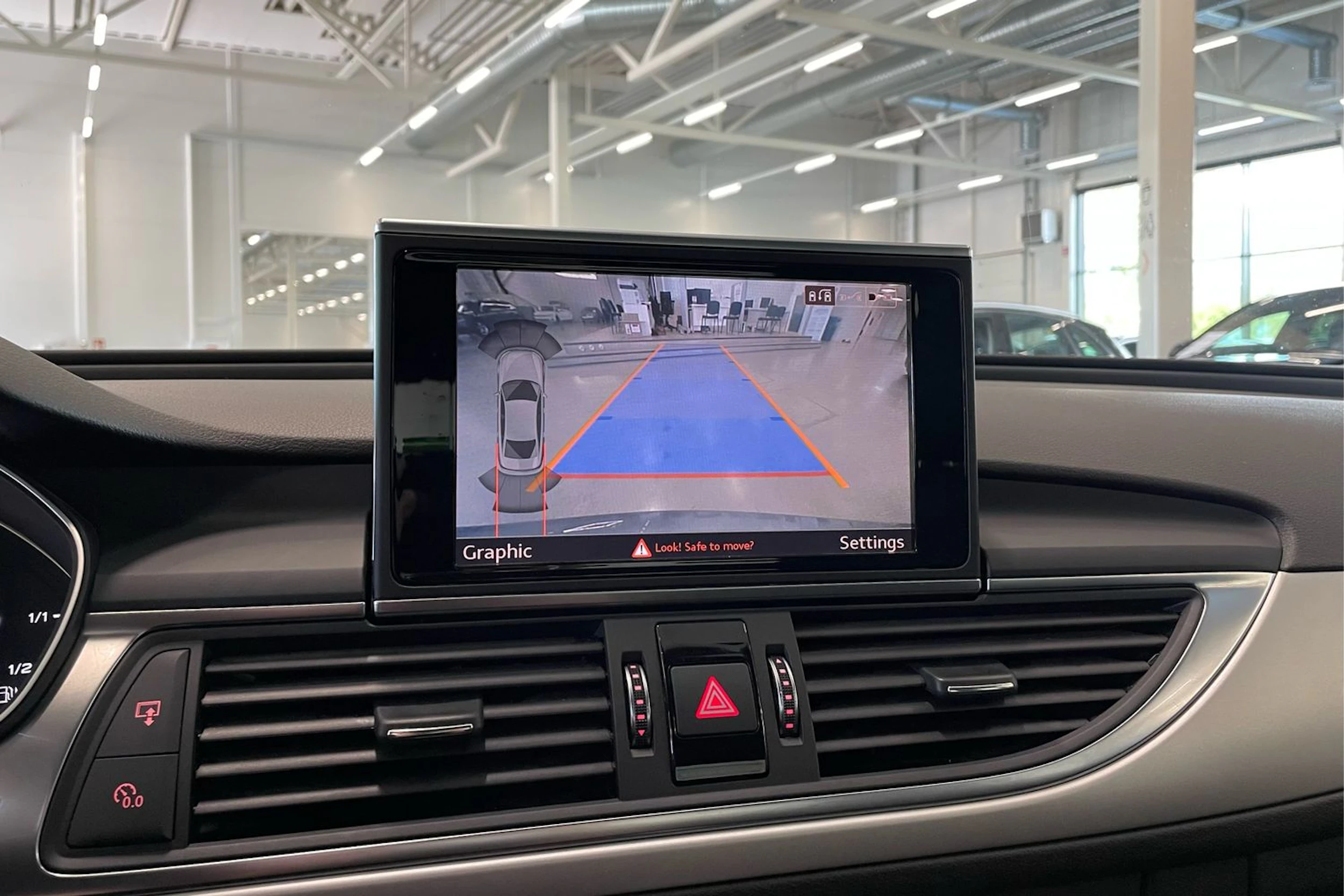 harmaa Audi A6 2018 kuva 25.