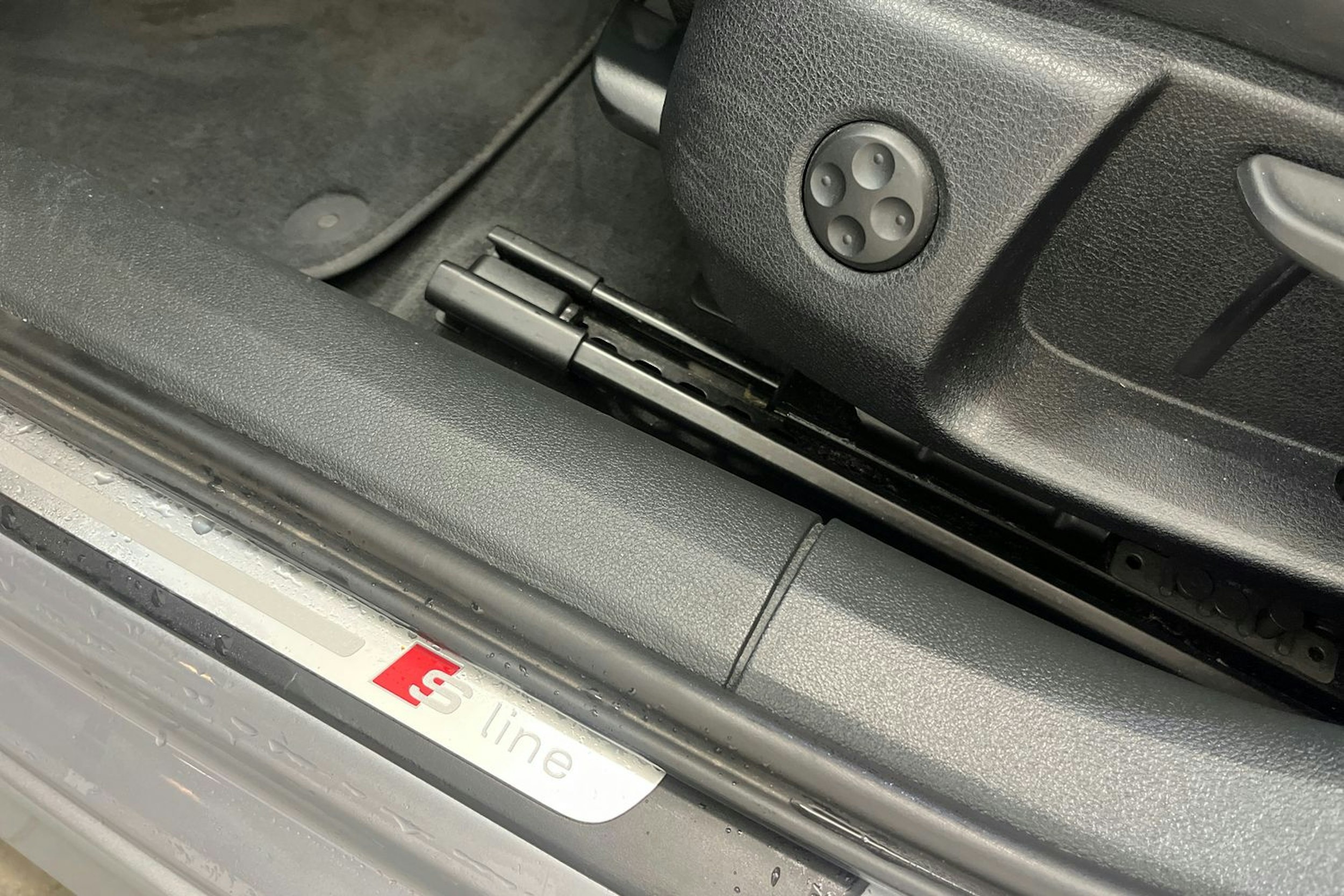 Hopea Audi A6 2018 kuva 17.