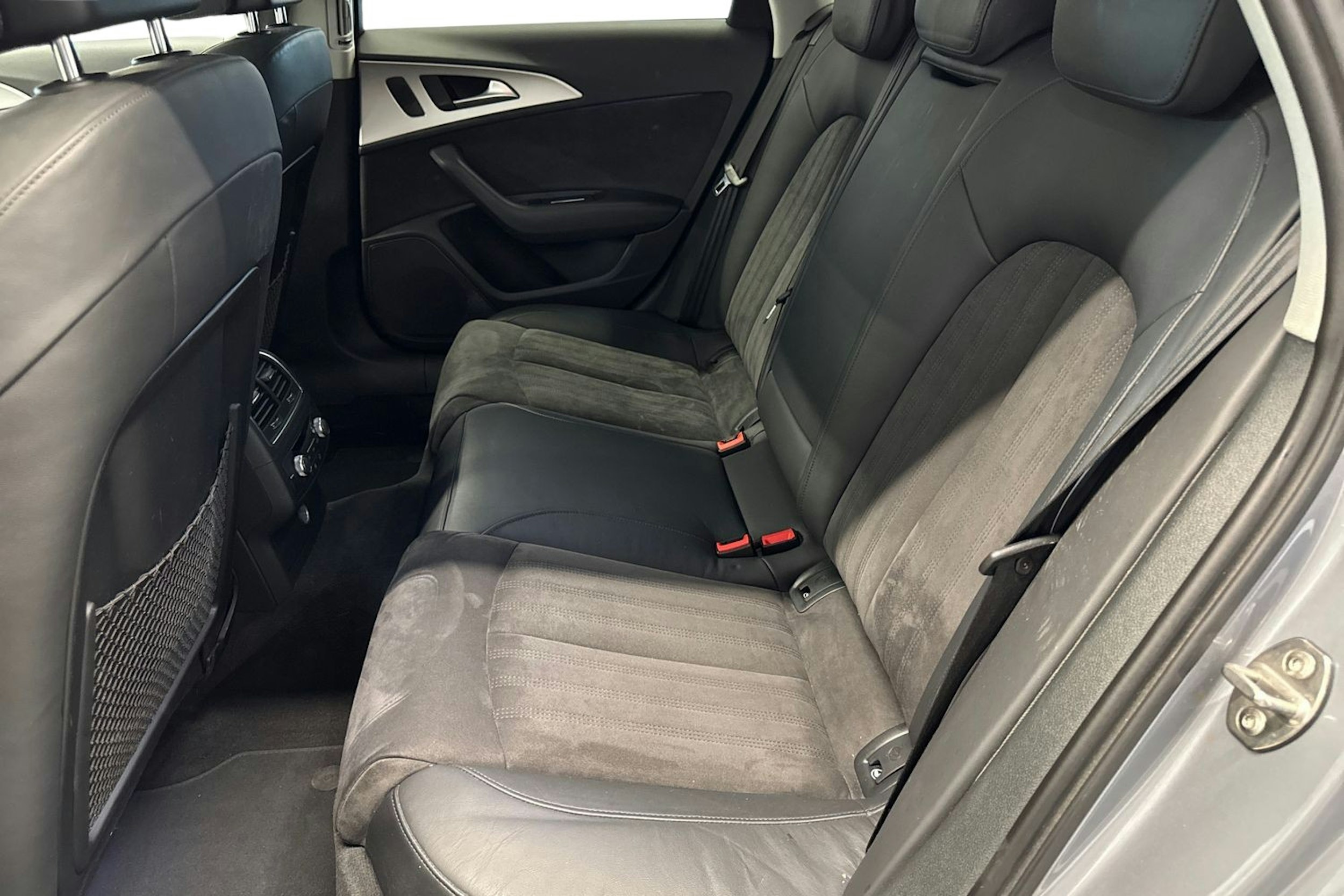 harmaa Audi A6 2018 kuva 10.