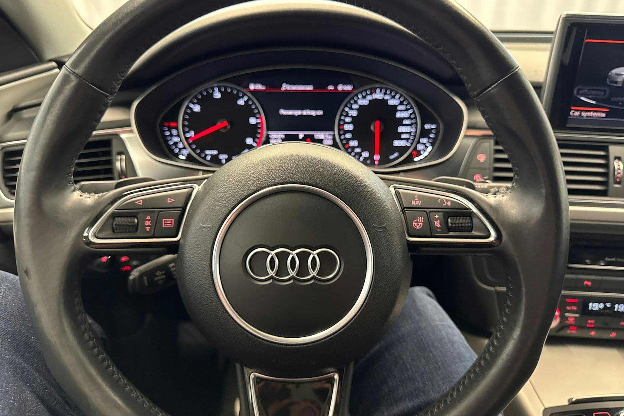 harmaa Audi A6 2018 kuva 14.