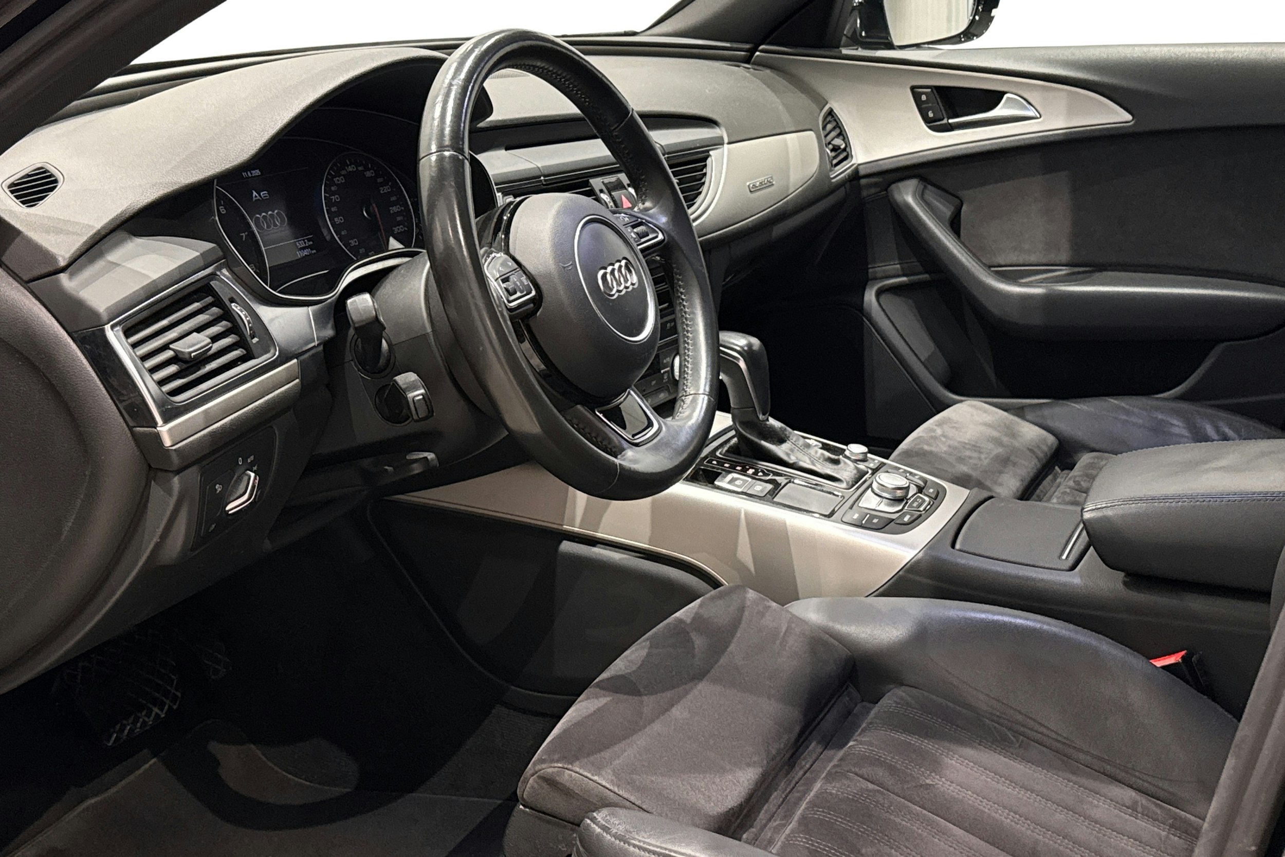 met. musta Audi A6 2018 kuva 7.