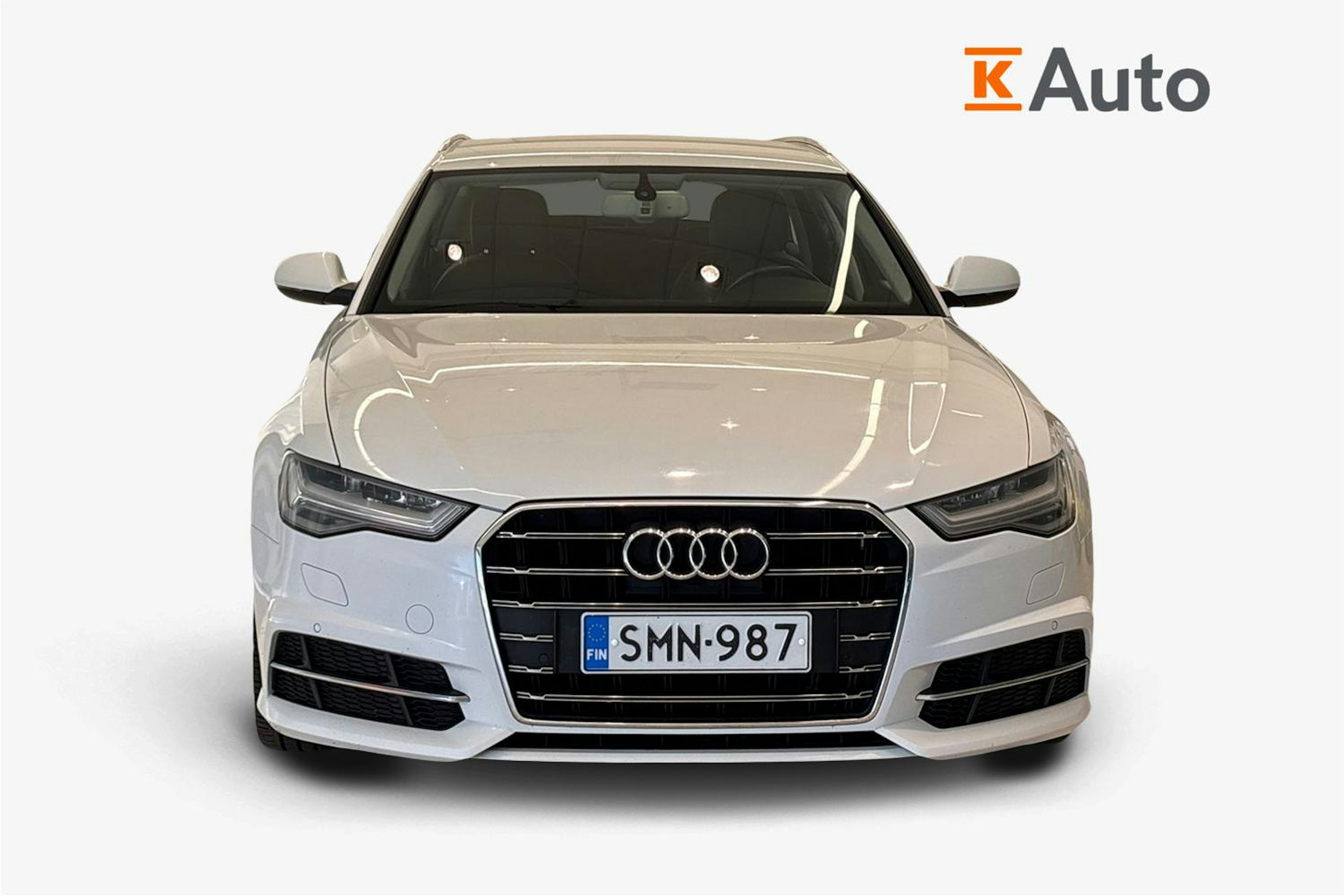 valkoinen Audi A6 2018 kuva 5.