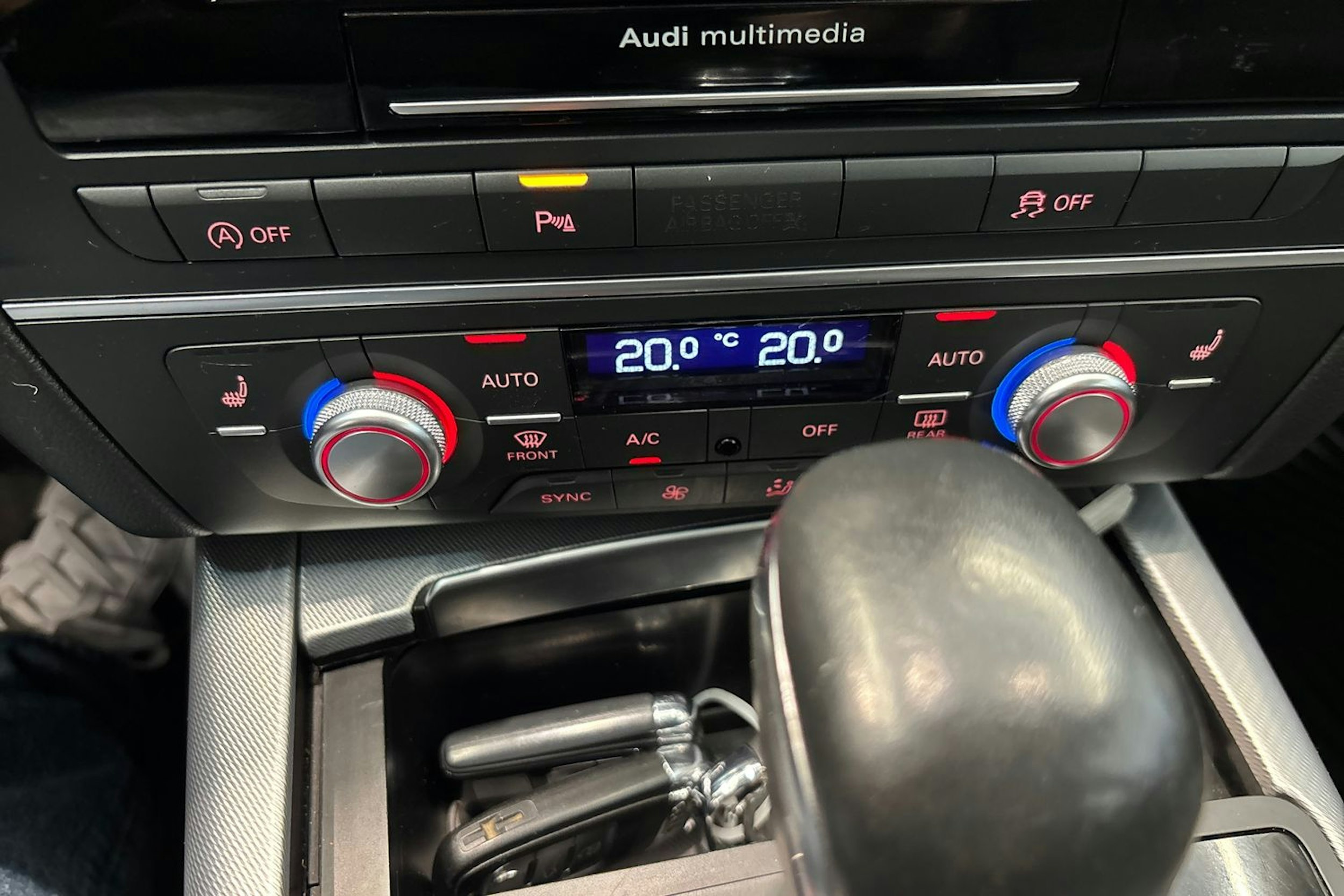 valkoinen Audi A6 2018 kuva 20.