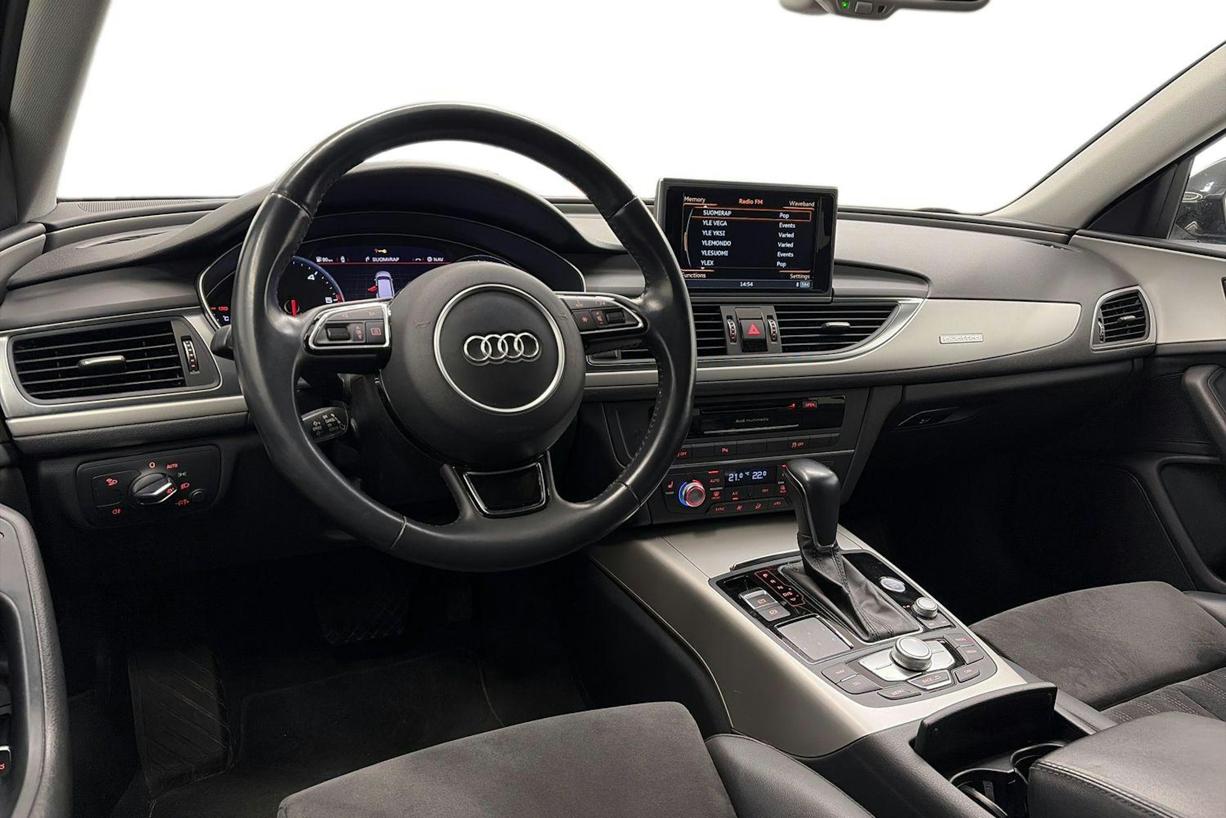 Musta Audi A6 2018 kuva 3.