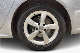 harmaa Audi A6 2018 kuva 11.