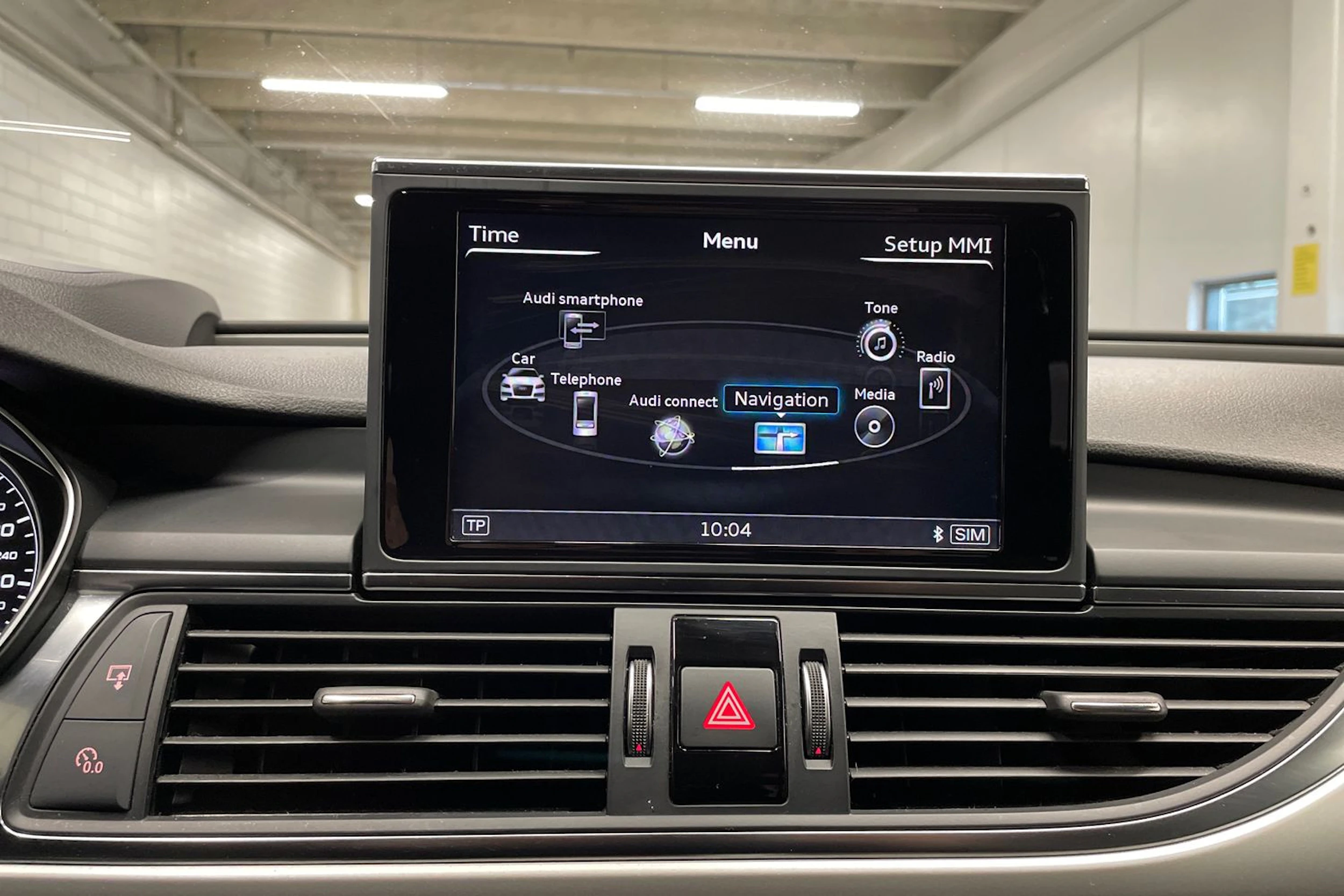 harmaa Audi A6 2018 kuva 18.