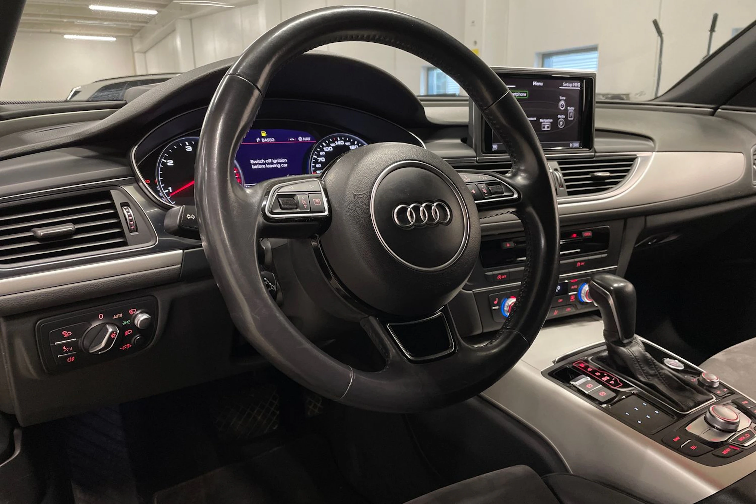 harmaa Audi A6 2018 kuva 27.