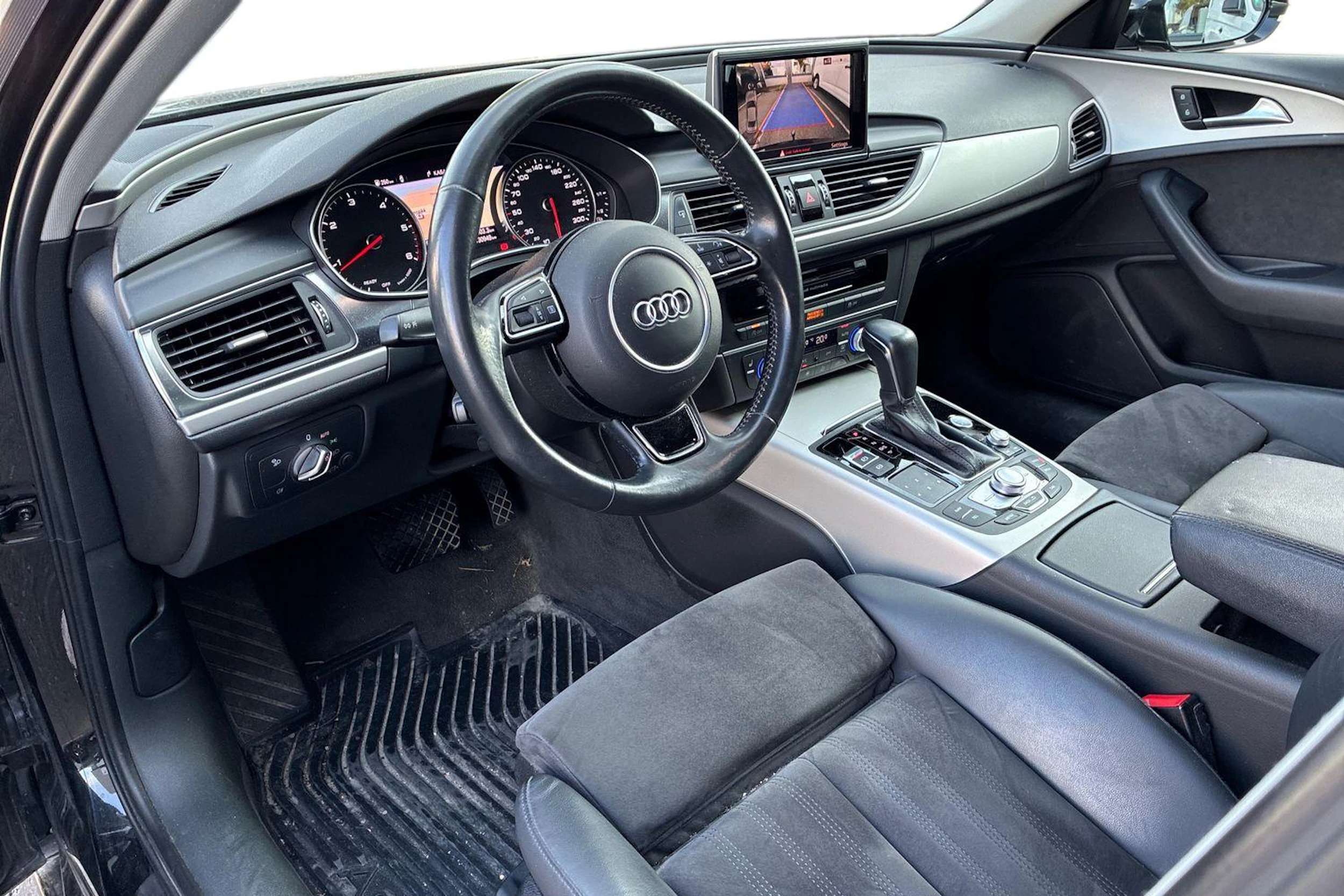 musta Audi A6 2018 kuva 3.