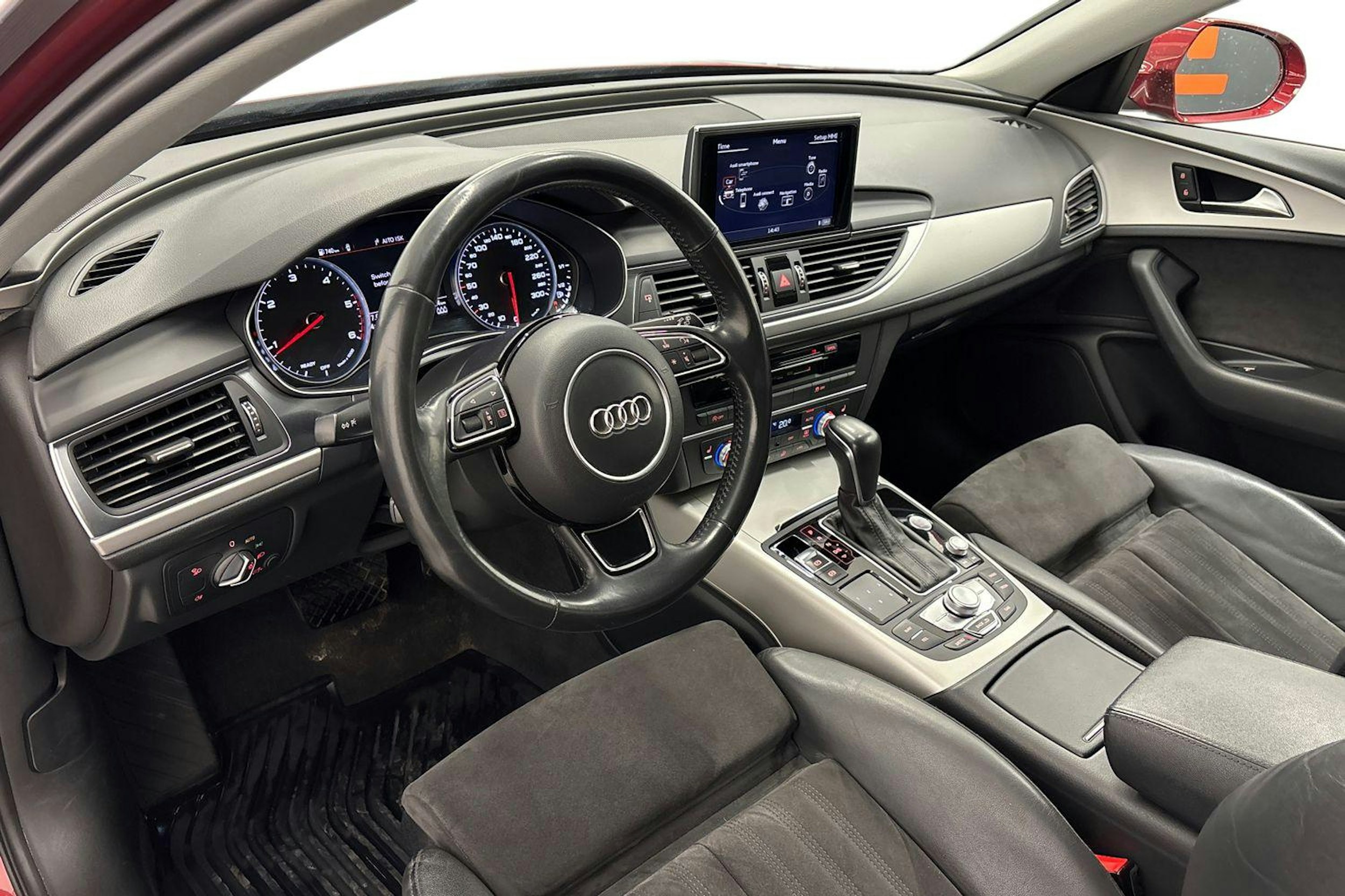 punainen Audi A6 2018 kuva 7.