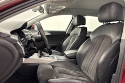 punainen Audi A6 2018 kuva 14.