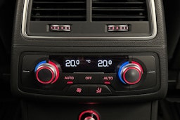 punainen Audi A6 2018 kuva 20.