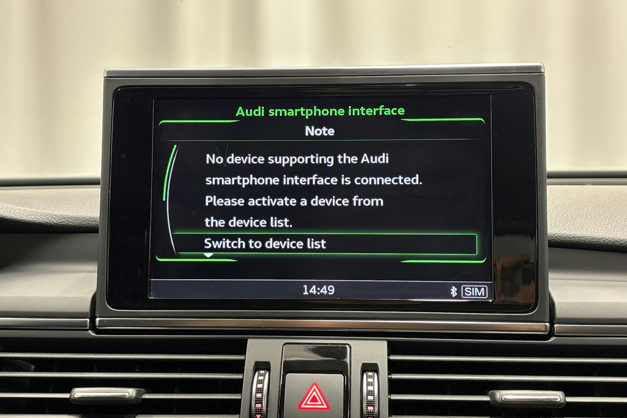 punainen Audi A6 2018 kuva 24.