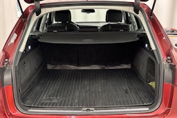 punainen Audi A6 2018 kuva 27.