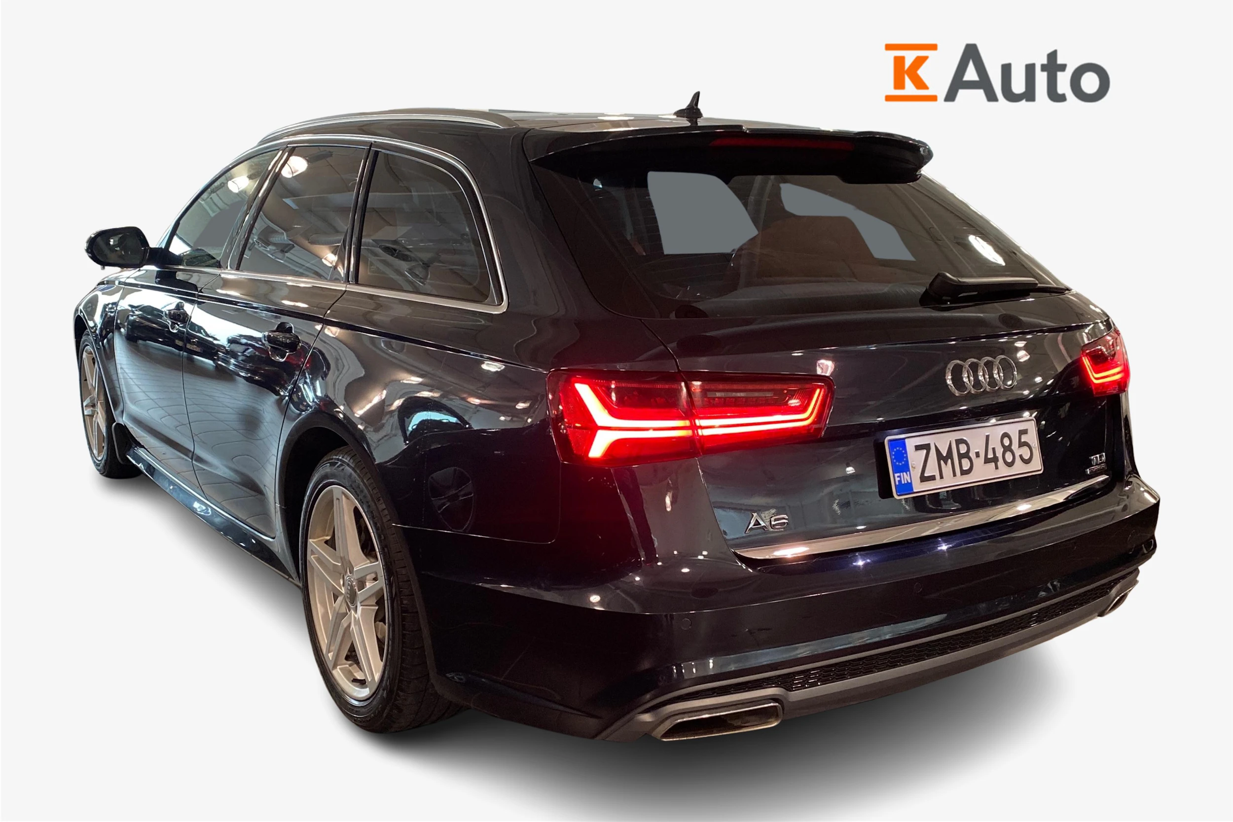 Sininen Audi A6 2018 kuva 3.
