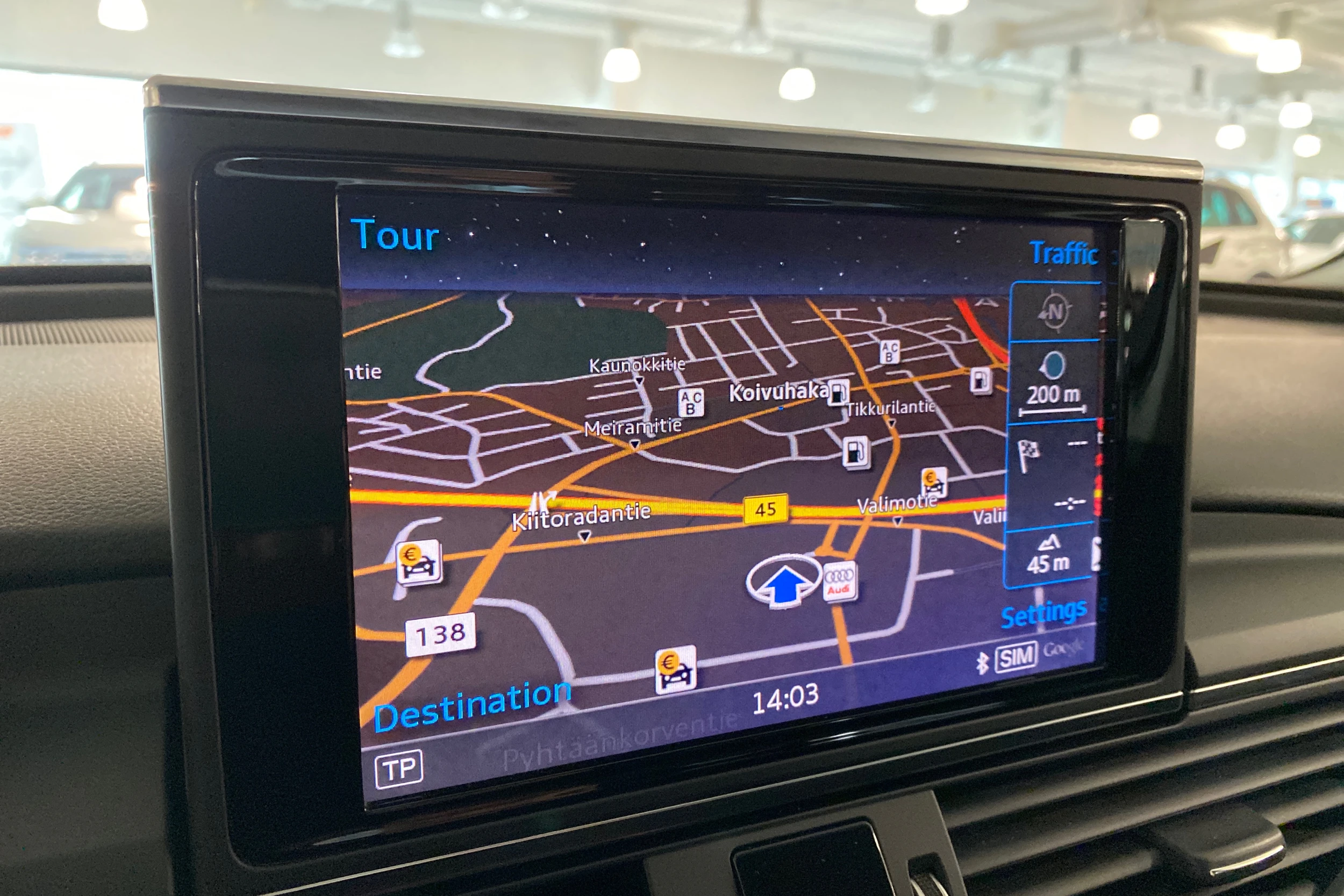 Sininen Audi A6 2018 kuva 16.