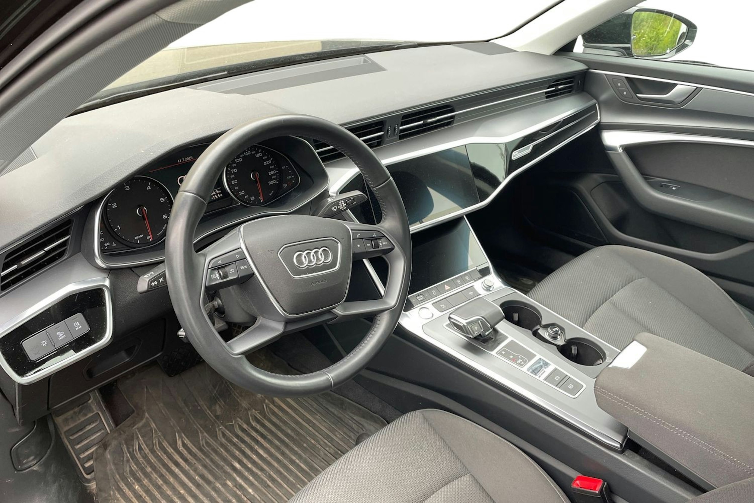 musta Audi A6 2019 kuva 3.