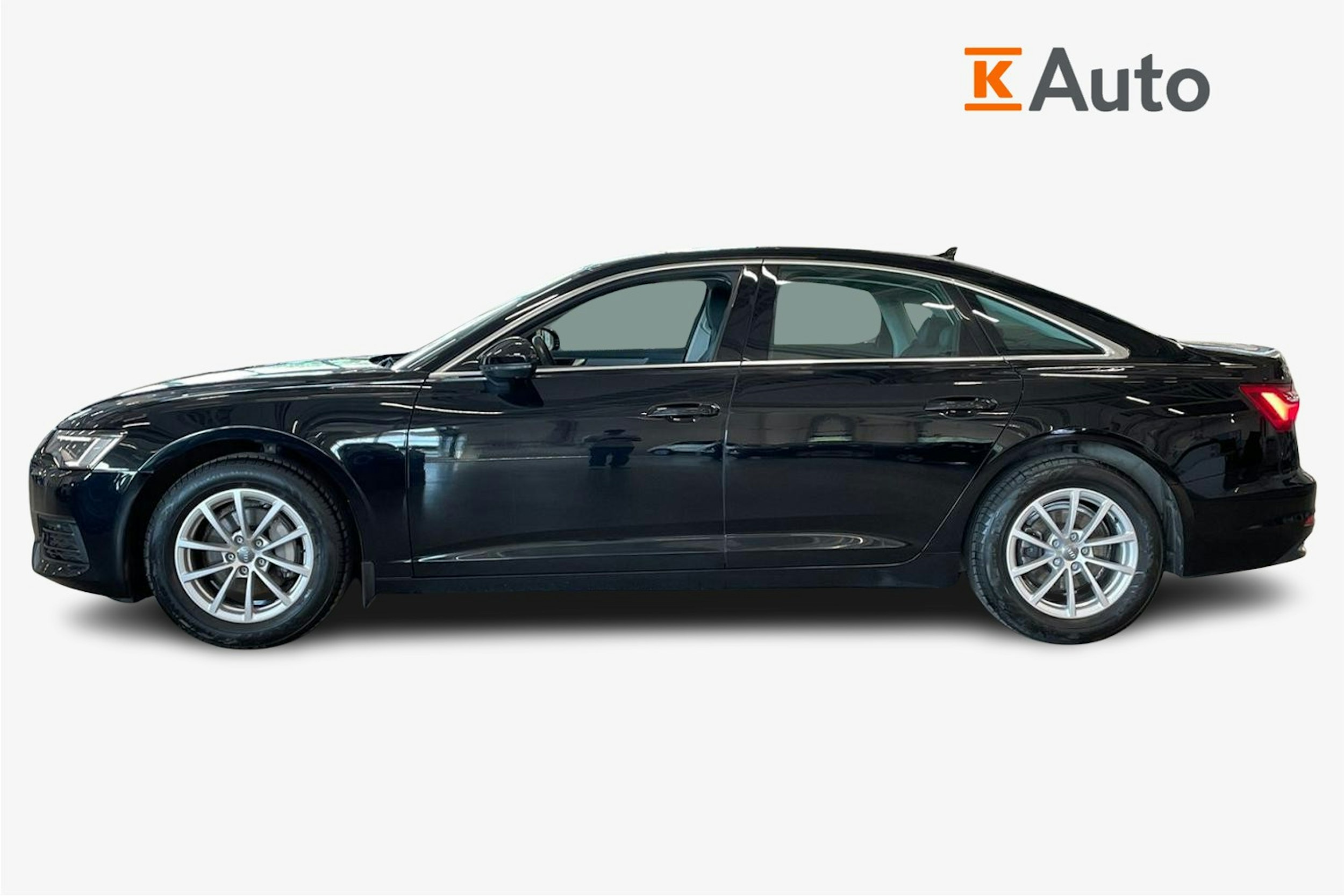 musta Audi A6 2019 kuva 6.