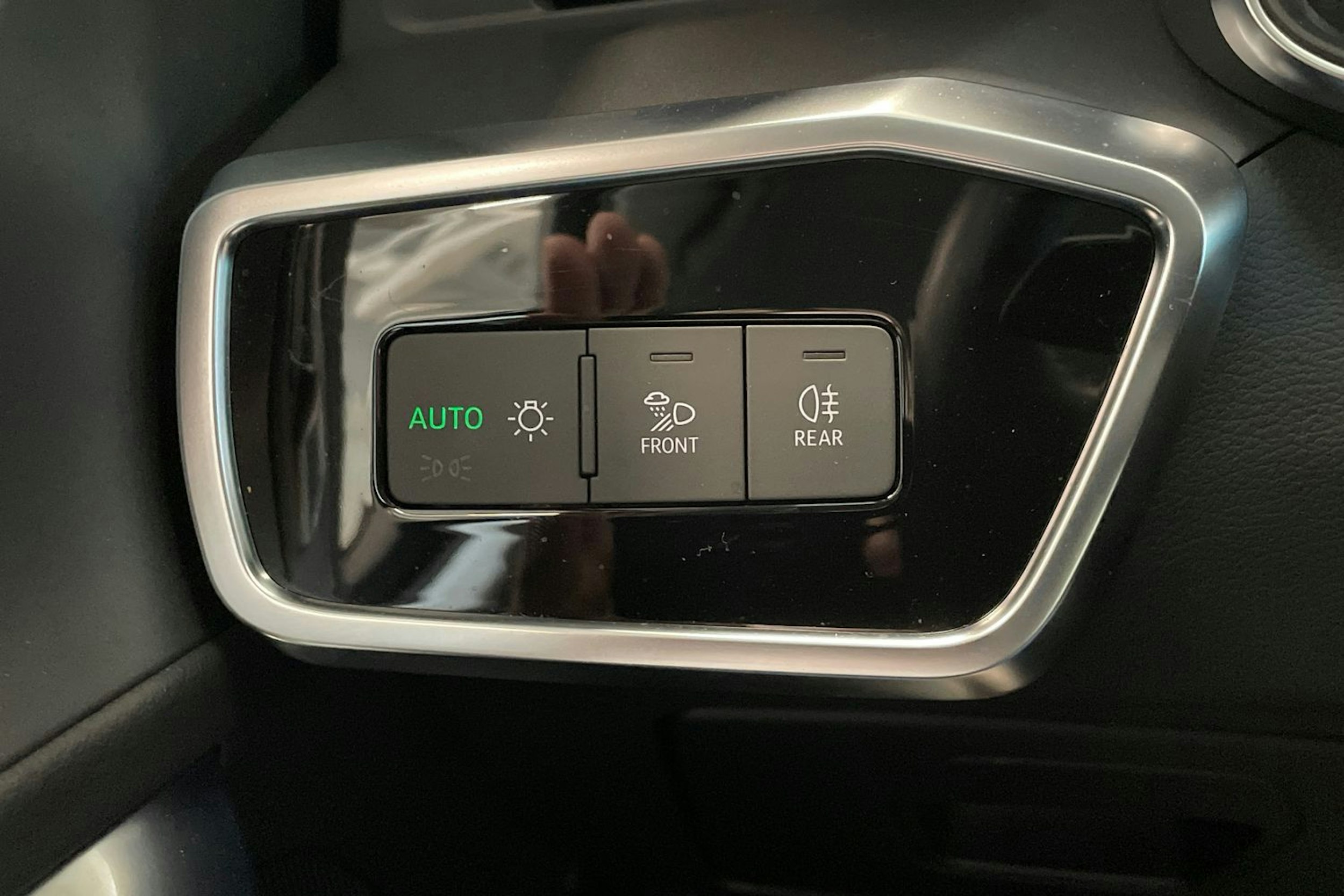 musta Audi A6 2019 kuva 19.