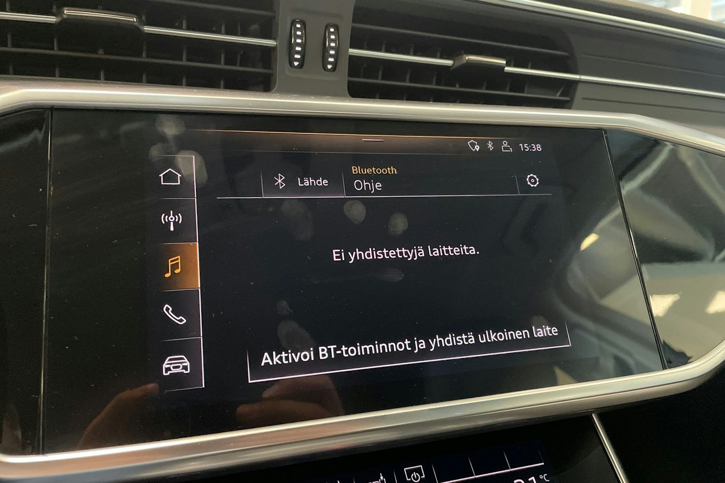 musta Audi A6 2019 kuva 24.
